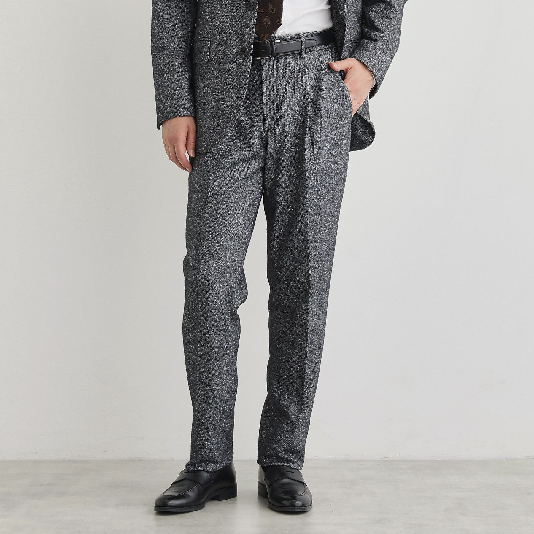 TAKEO KIKUCHI「尾州織 シルクネップジャージ パンツ」|その他|