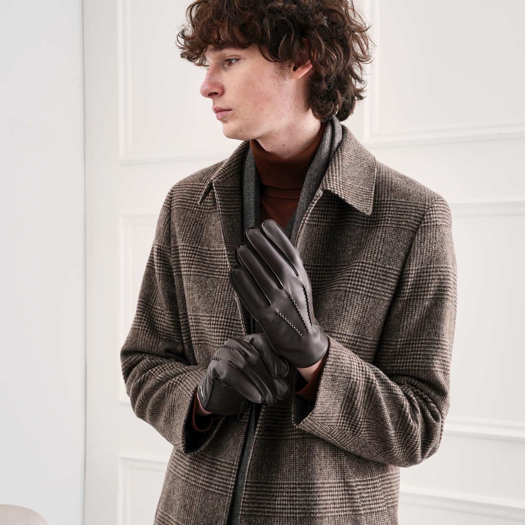 TAKEO KIKUCHI「【スマホ対応】レザーグローブ」|手袋|