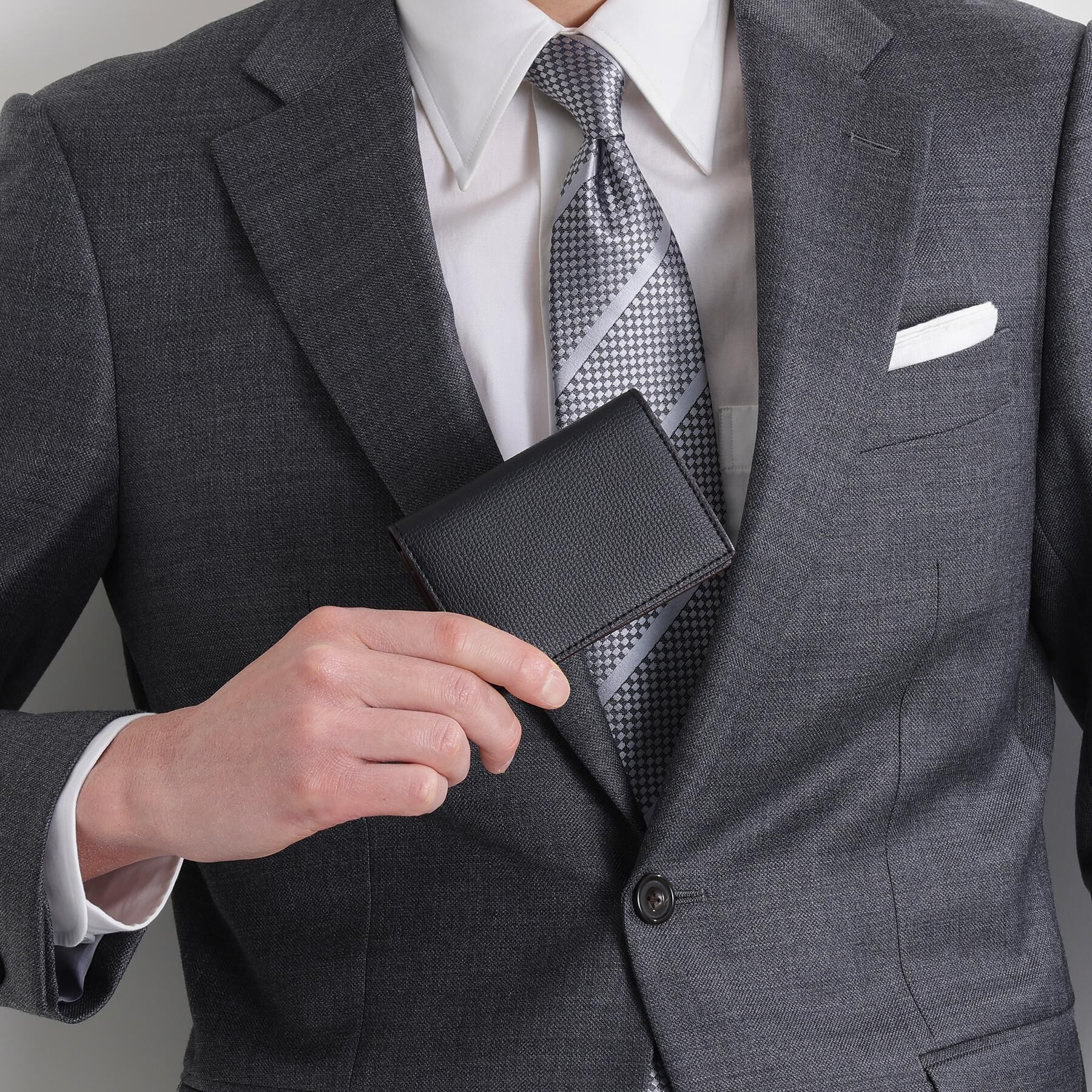 TAKEO KIKUCHI「クラシコ名刺入れ」|名刺入れ・カードケース|