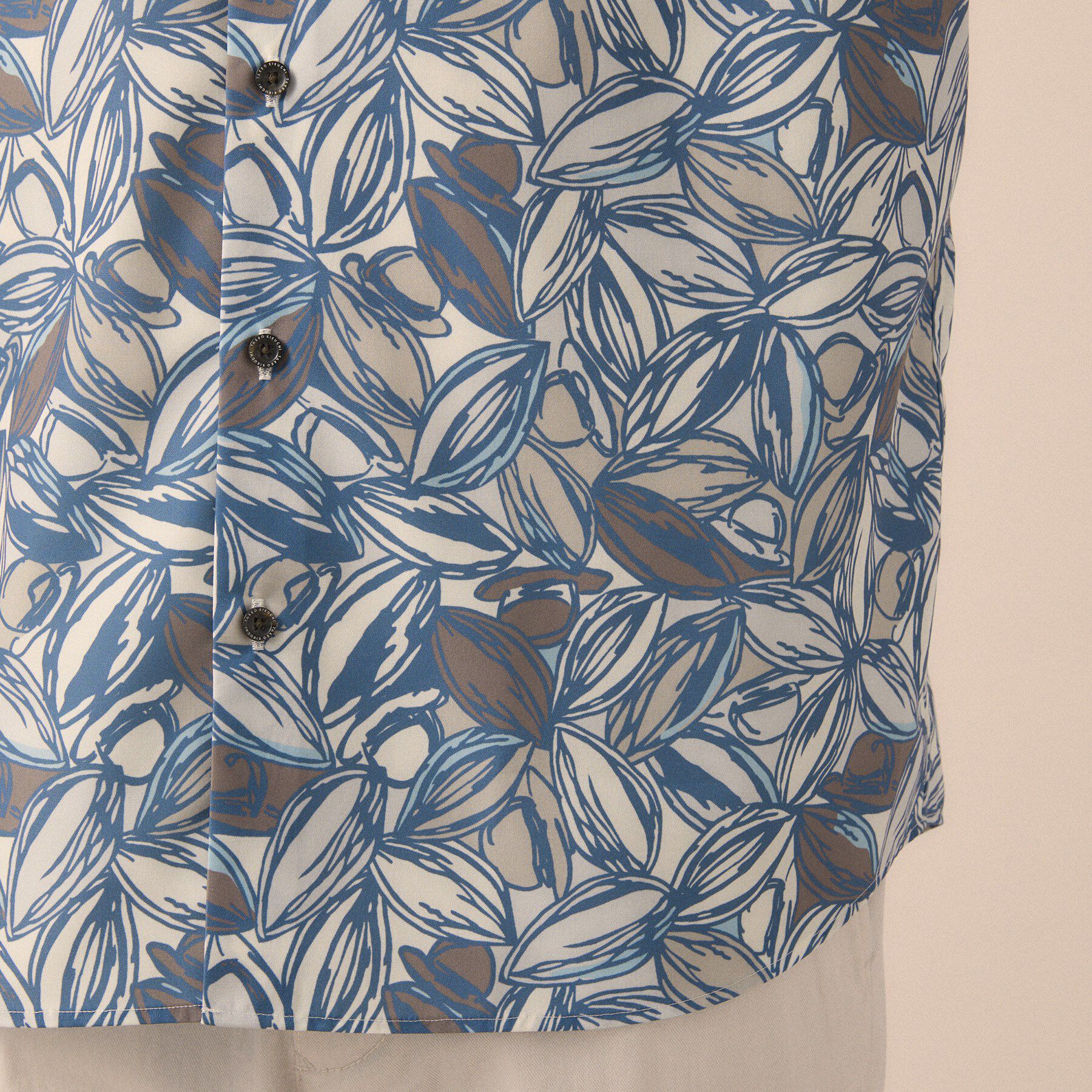 TAKEO KIKUCHI「カカオ柄プリントシャツ」|シャツ・ブラウス|