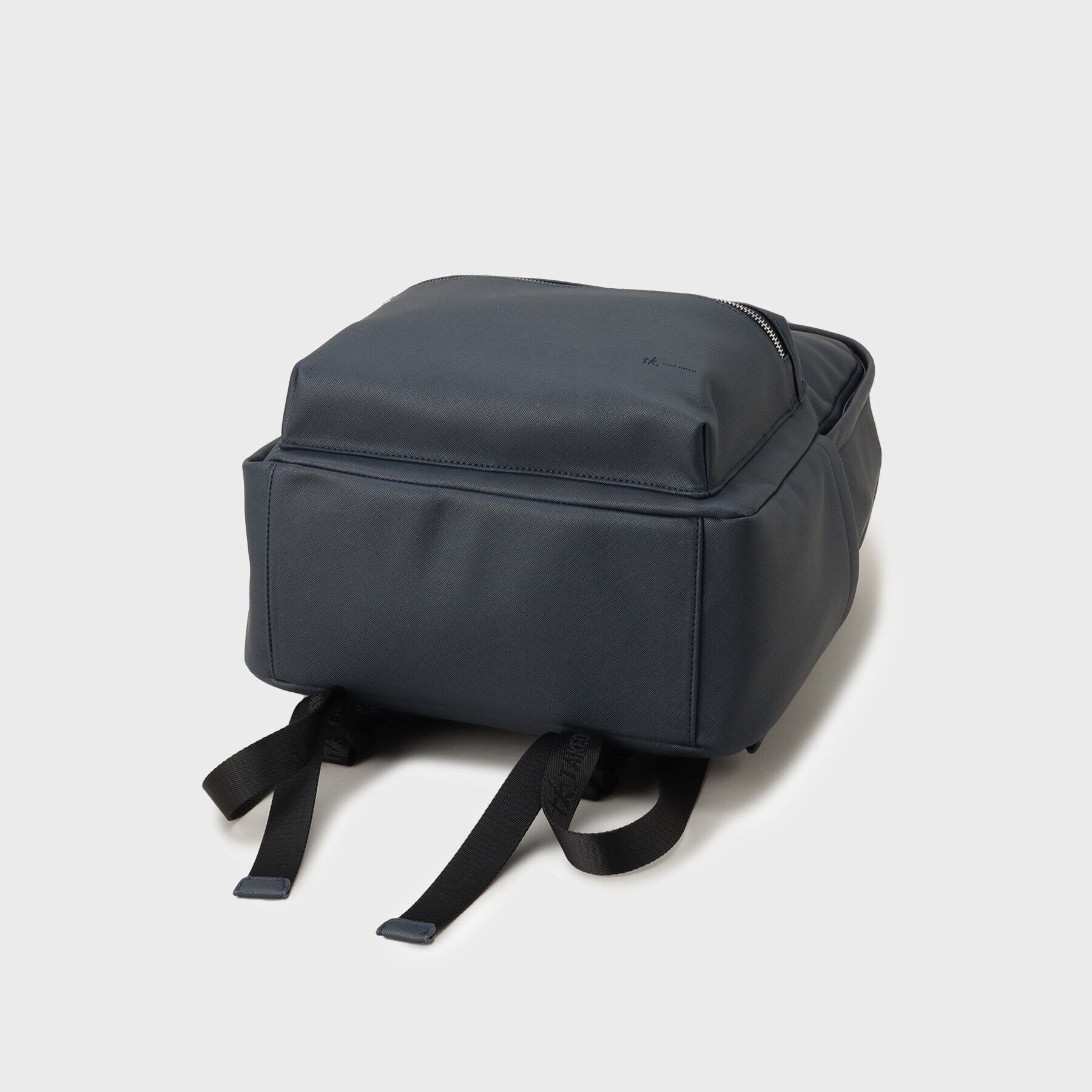 tk.TAKEO KIKUCHI「サフィアーノデイバックパック」|リュック|