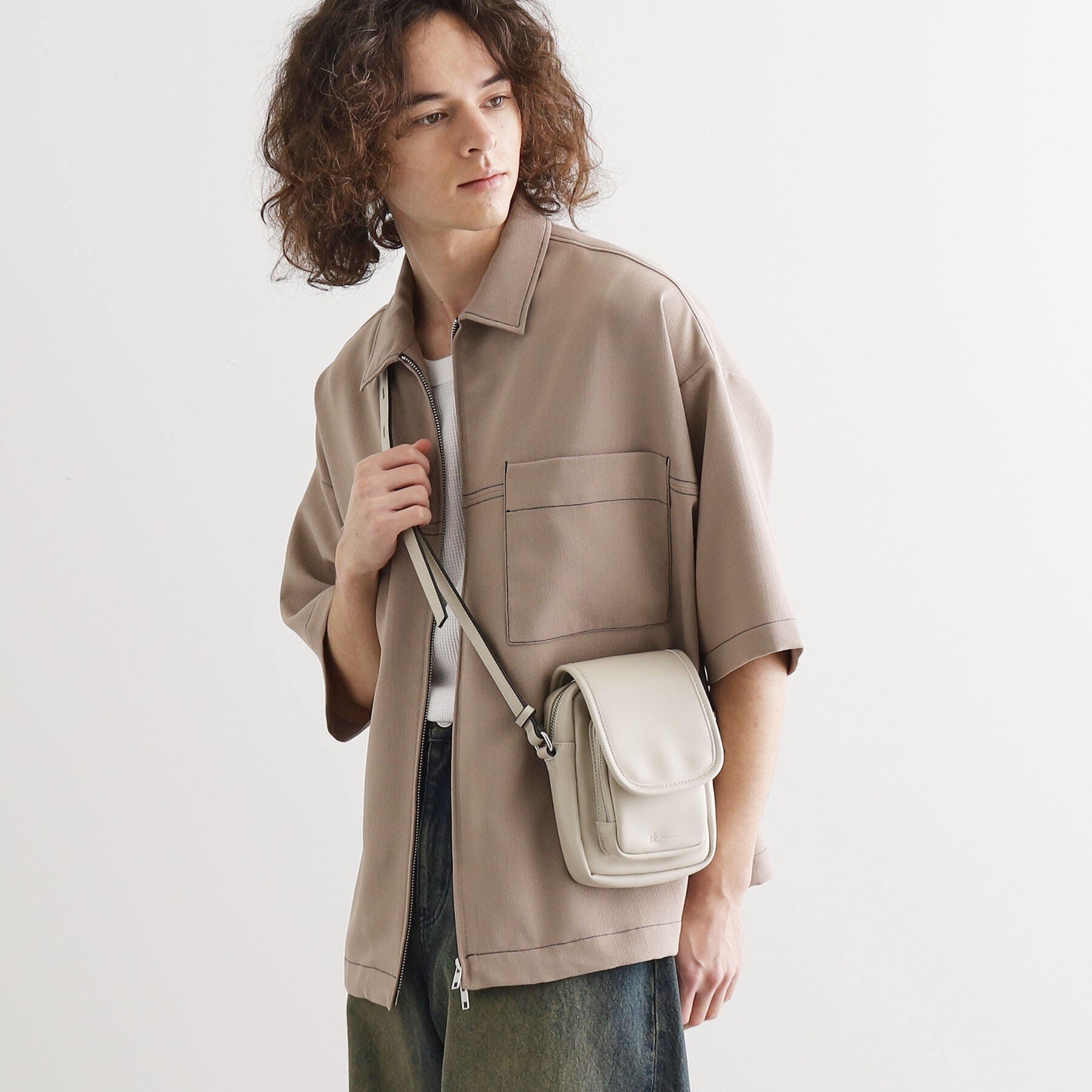 tk.TAKEO KIKUCHI「フラップミニショルダー」|ショルダー・メッセンジャー|