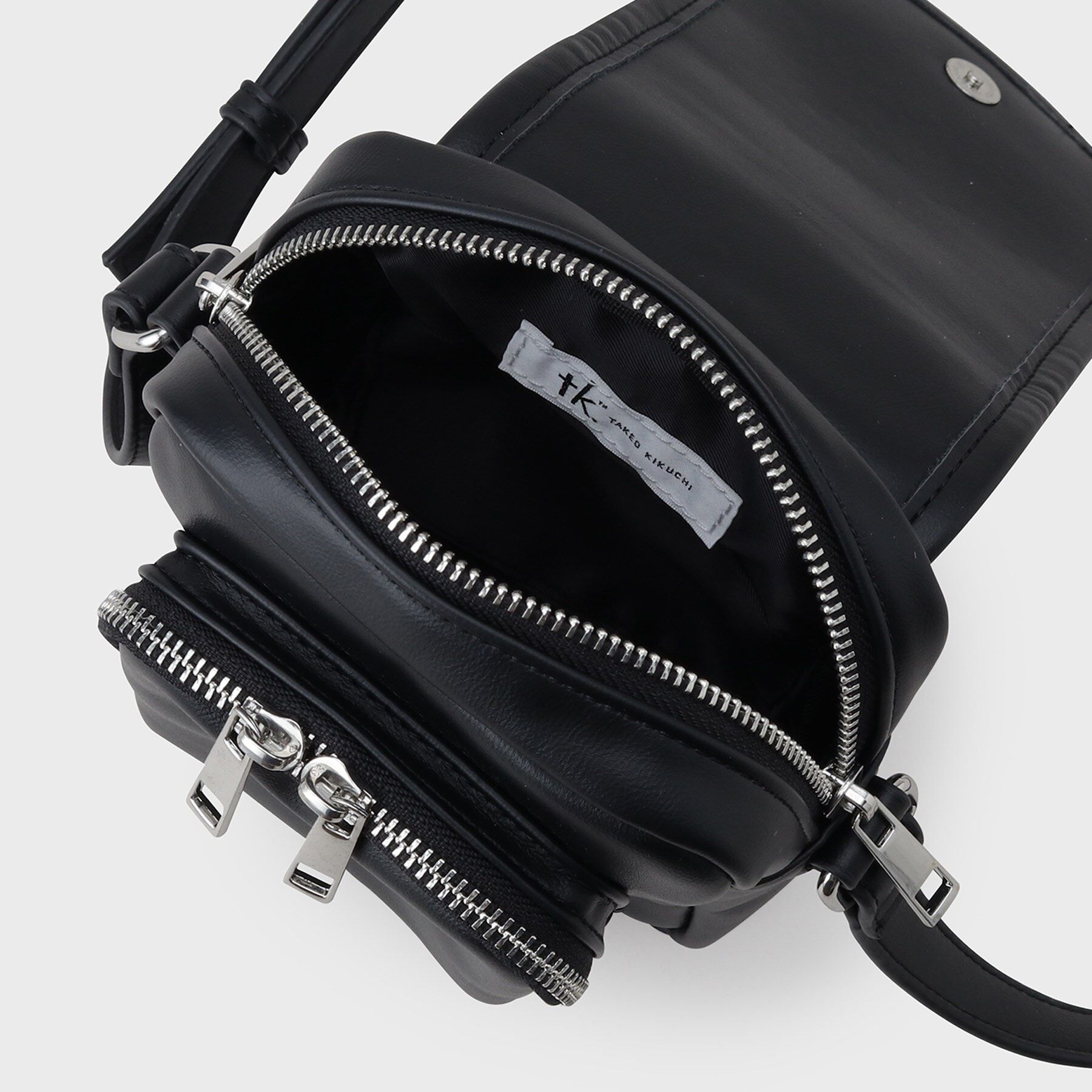 tk.TAKEO KIKUCHI「フラップミニショルダー」|ショルダー・メッセンジャー|
