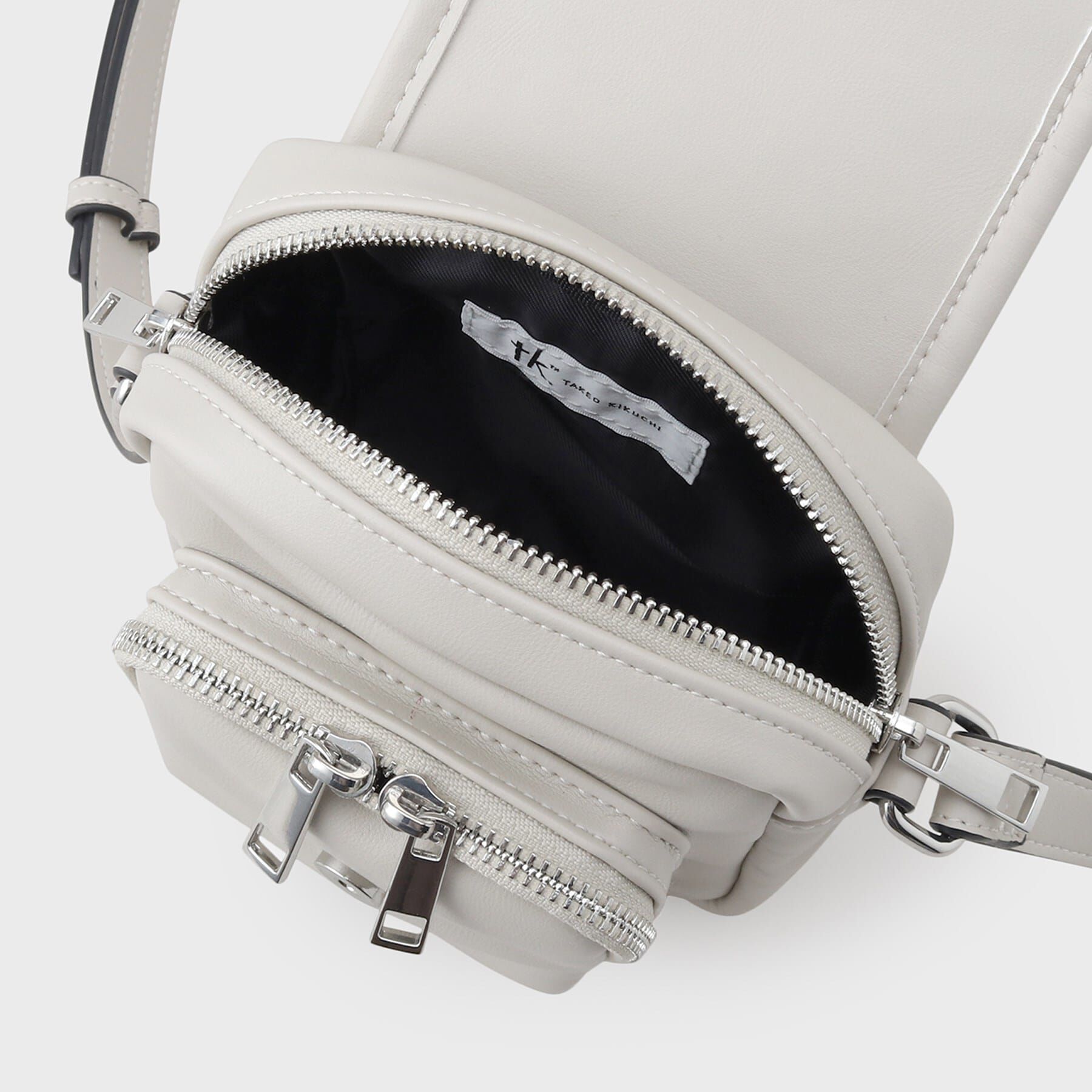 tk.TAKEO KIKUCHI「フラップミニショルダー」|ショルダー・メッセンジャー|