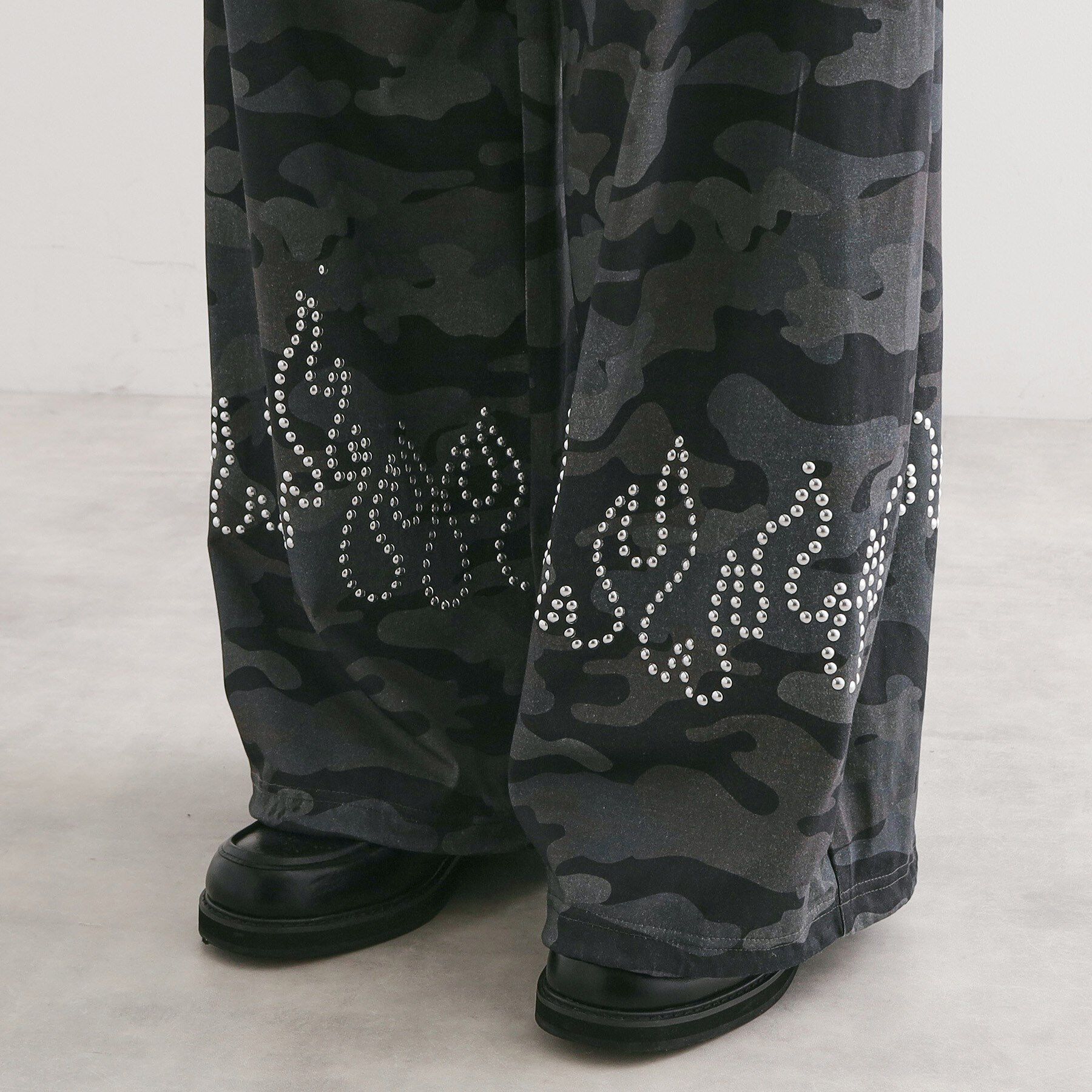 tk.TAKEO KIKUCHI「K&rsquo;PJT by AOI 『Lightweight Pants』」|その他|