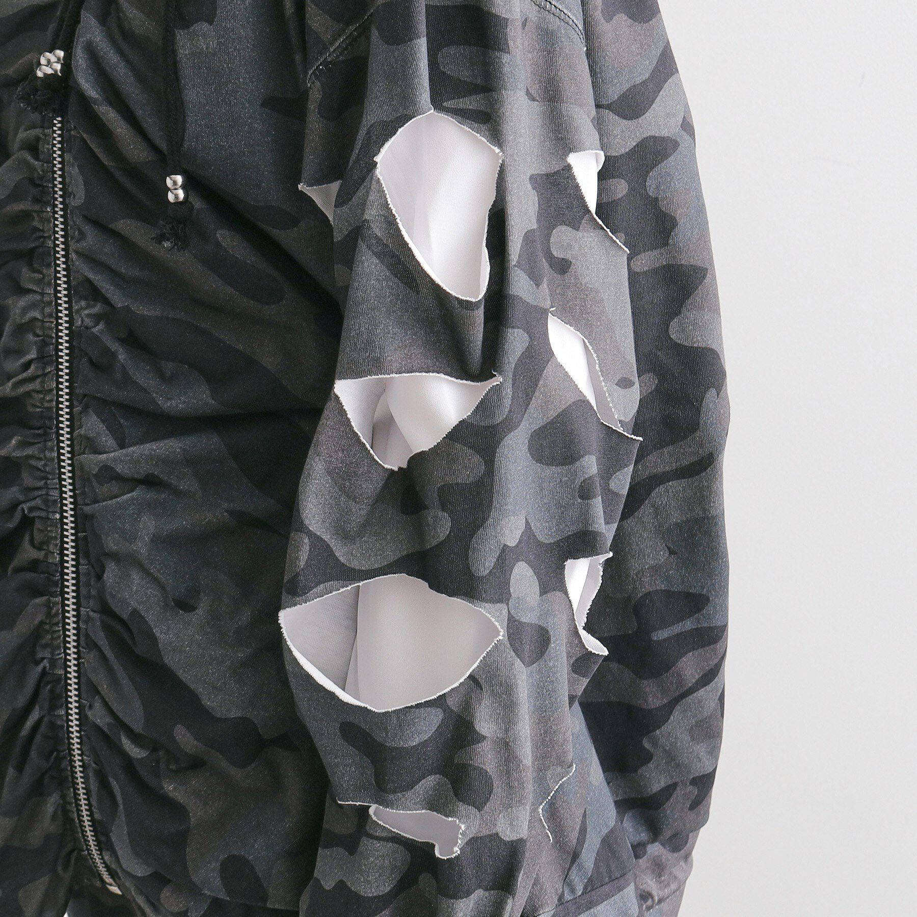 tk.TAKEO KIKUCHI「K&rsquo;PJT by AOI 『Lightweight Parka』」|パーカー|