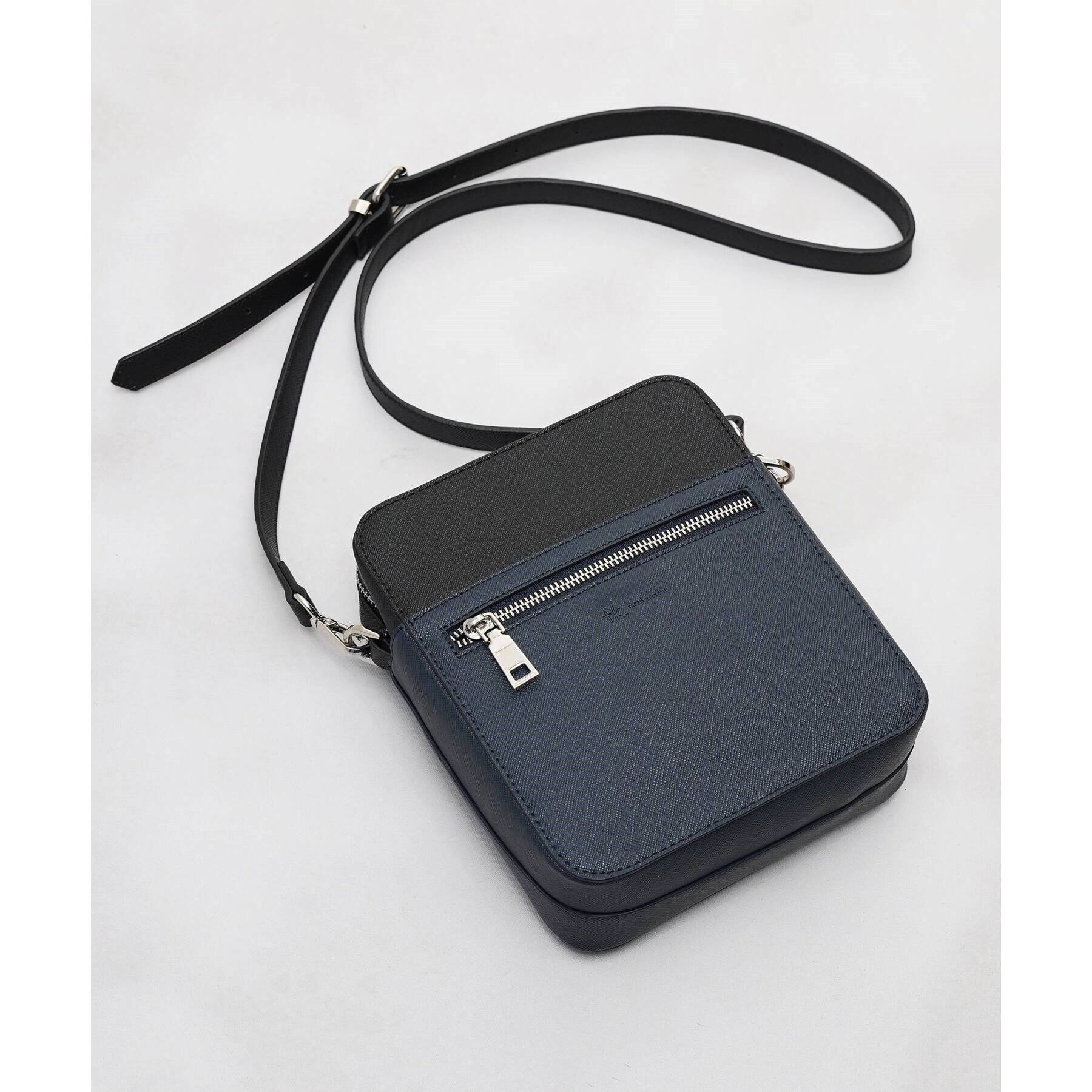 tk.TAKEO KIKUCHI「バイカラースクエアショルダーバッグ」|ショルダー・メッセンジャー|ブラック(519)