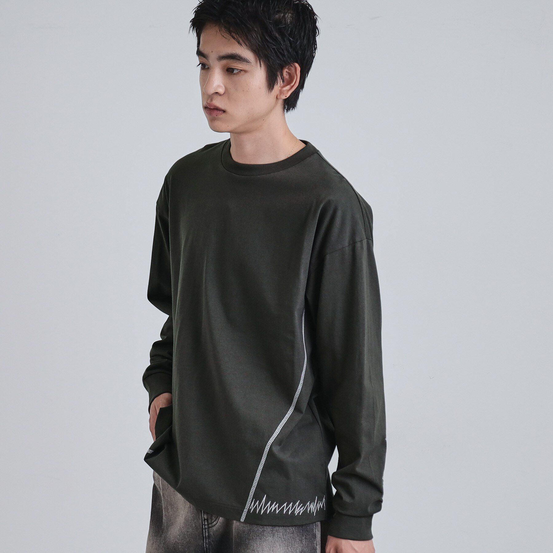 tk.TAKEO KIKUCHI「デザインステッチTシャツ」|Tシャツ・カットソー|スミクロ(018)