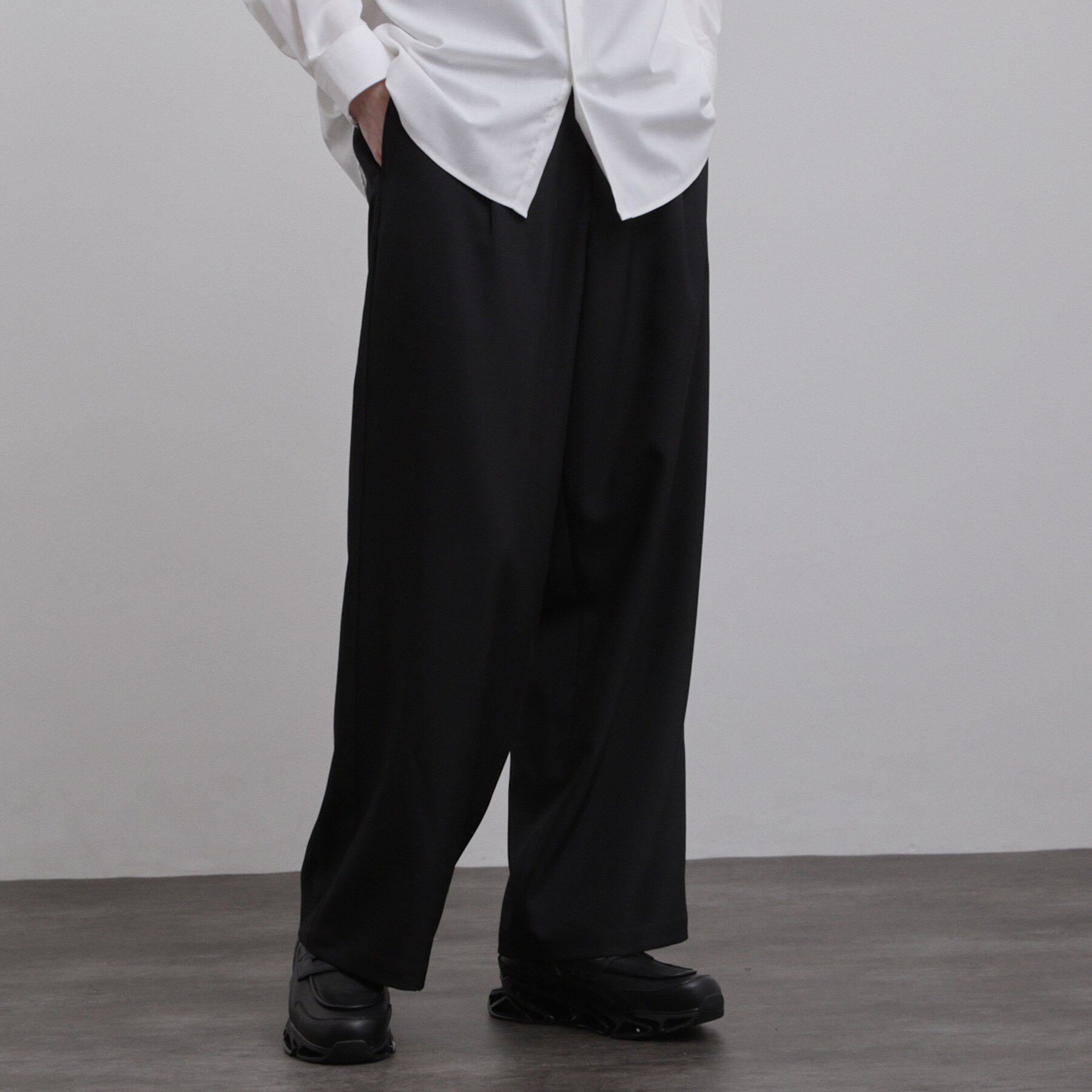 tk.TAKEO KIKUCHI「バレルスラックス」|その他|ブラック(019)