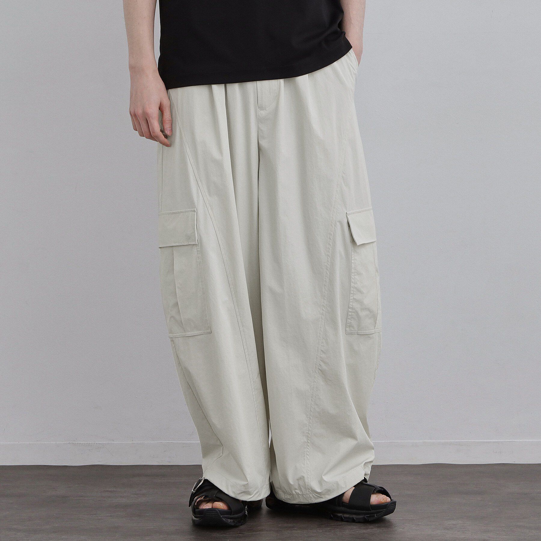 tk.TAKEO KIKUCHI「カッティングカーゴパンツ」|その他|オフホワイト(003