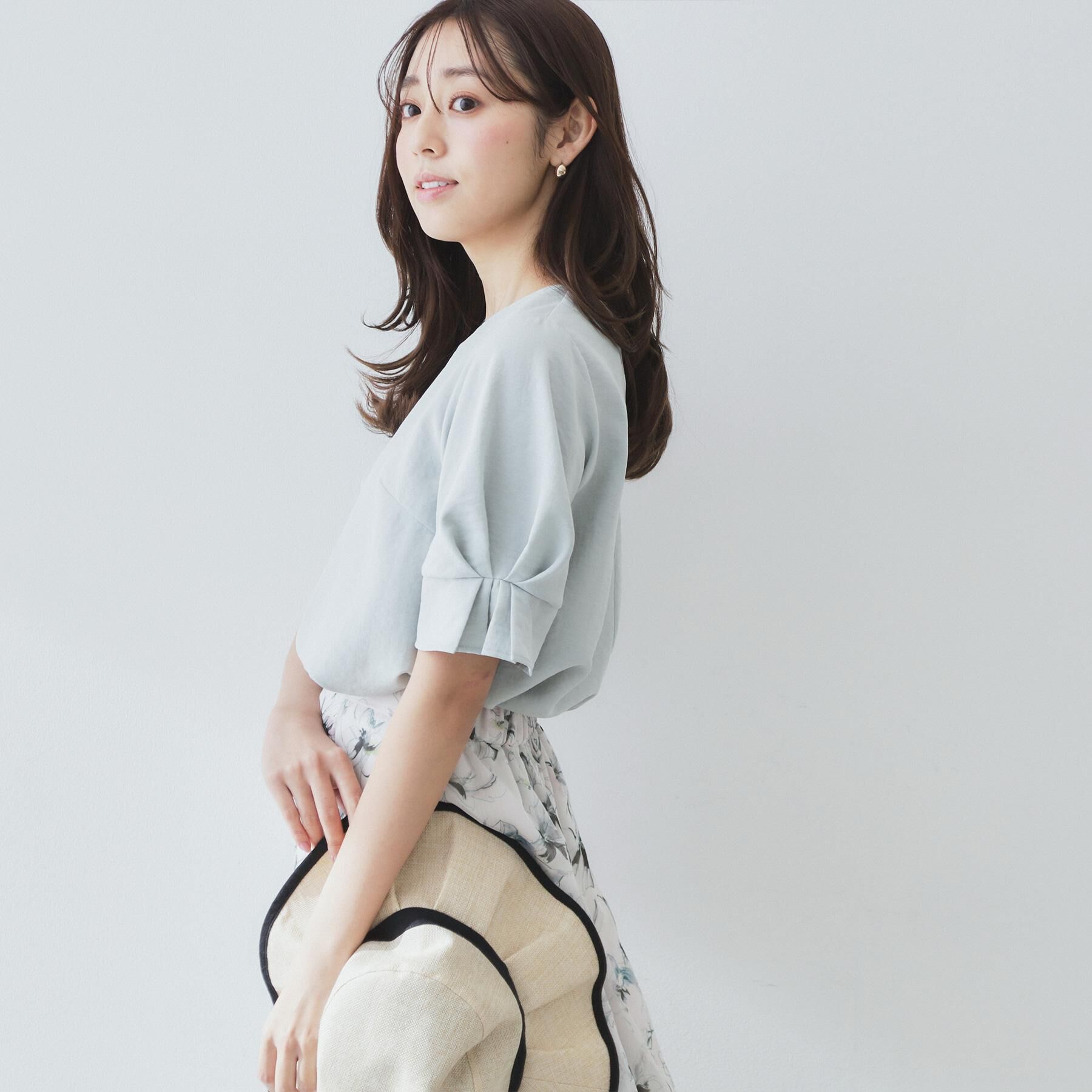 index「《8色展開/XS-LLサイズ》タックパフスリーブブラウス【洗濯機洗い可/吸水速乾/防シワ/抗ピル】」|シャツ・ブラウス|