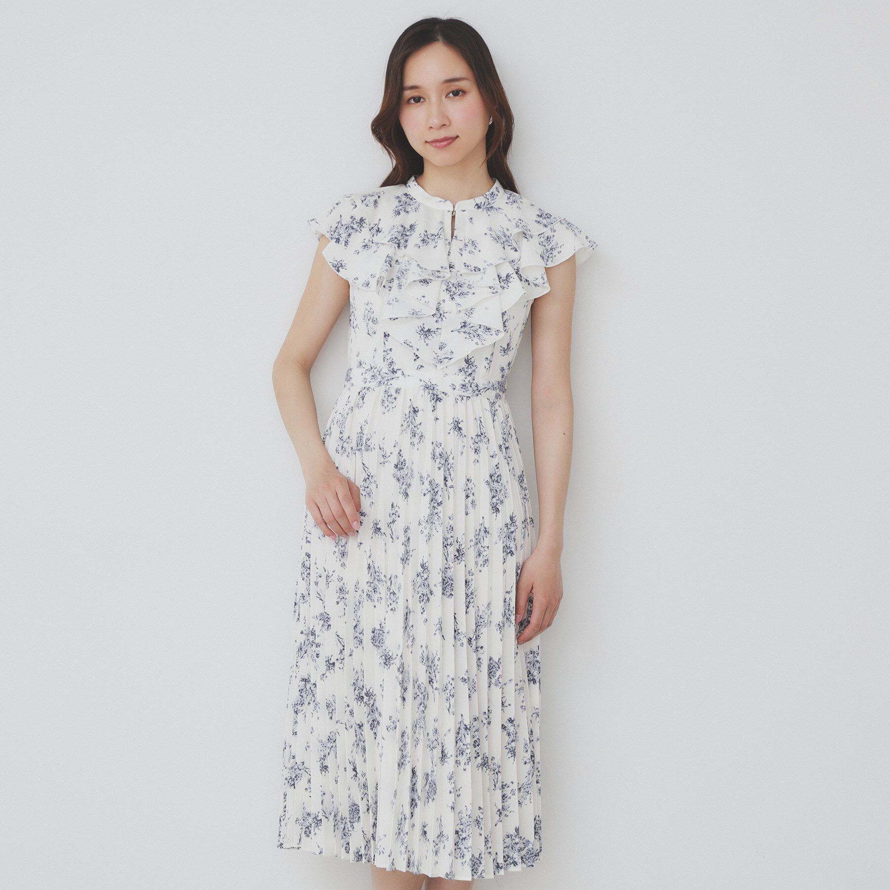 index「《美人百花掲載》フリルプリーツ花柄ワンピース【洗濯機洗い可/イージーアイロン/防シワ】」|ワンピース|