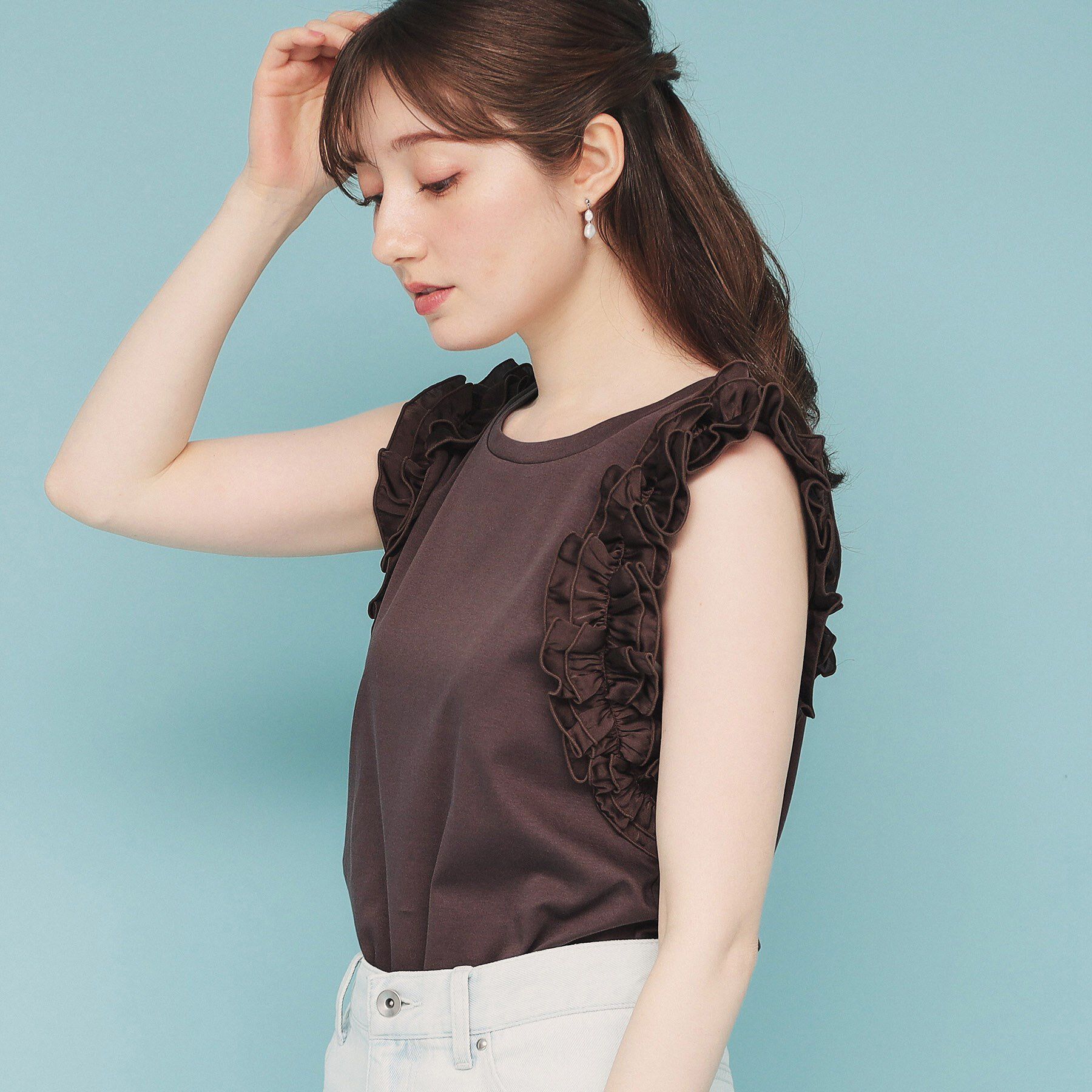 index「《美人百花掲載》フリルドッキングノースリーブトップス【接触冷感/UVケア/洗濯機洗い可】」|Tシャツ・カットソー|