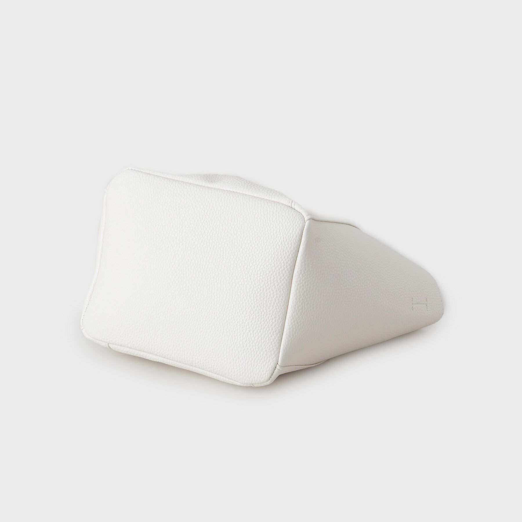 index「【2WAY】フラワーパーツ付き合皮ミドルトートバッグ」|トートバッグ|