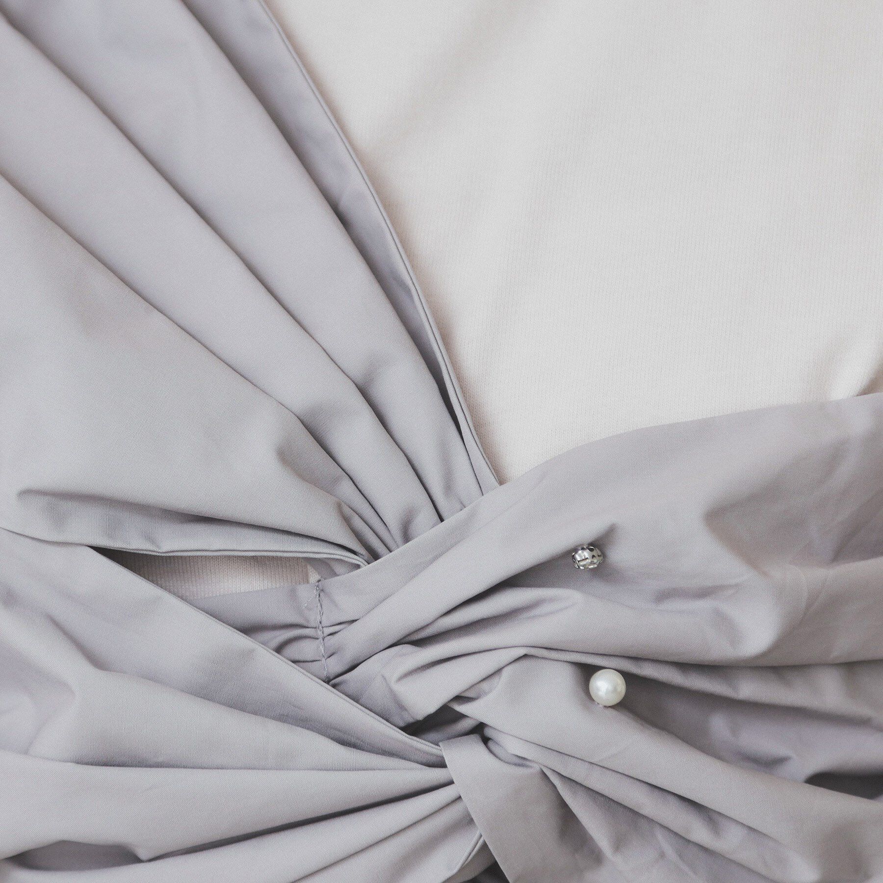 index「パール調アシメドッキングTシャツ【洗える/接触冷感】」|Tシャツ・カットソー|