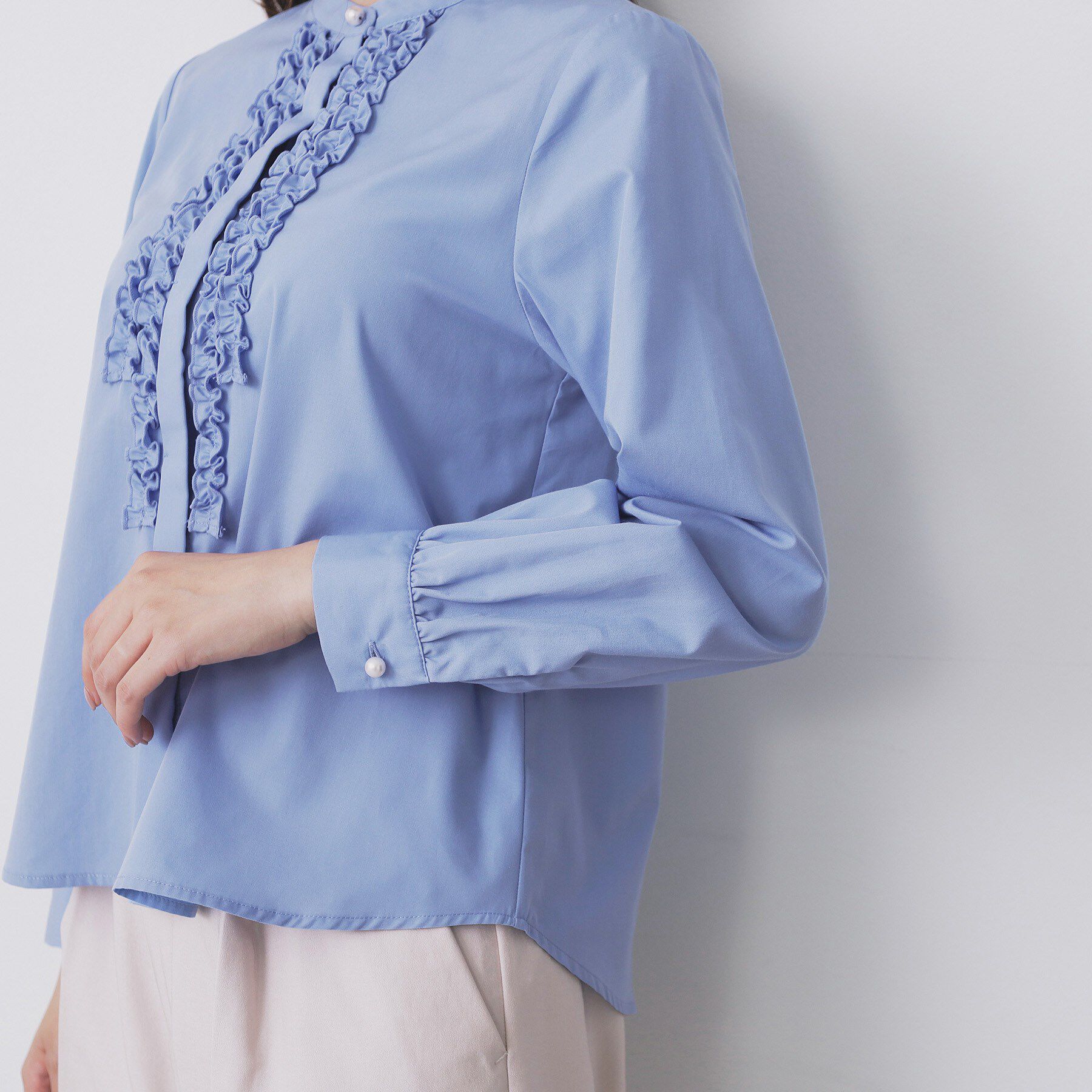 index「バンドカラーフリルブラウス【洗濯機OK/イージーアイロン/防シワ】」|シャツ・ブラウス|