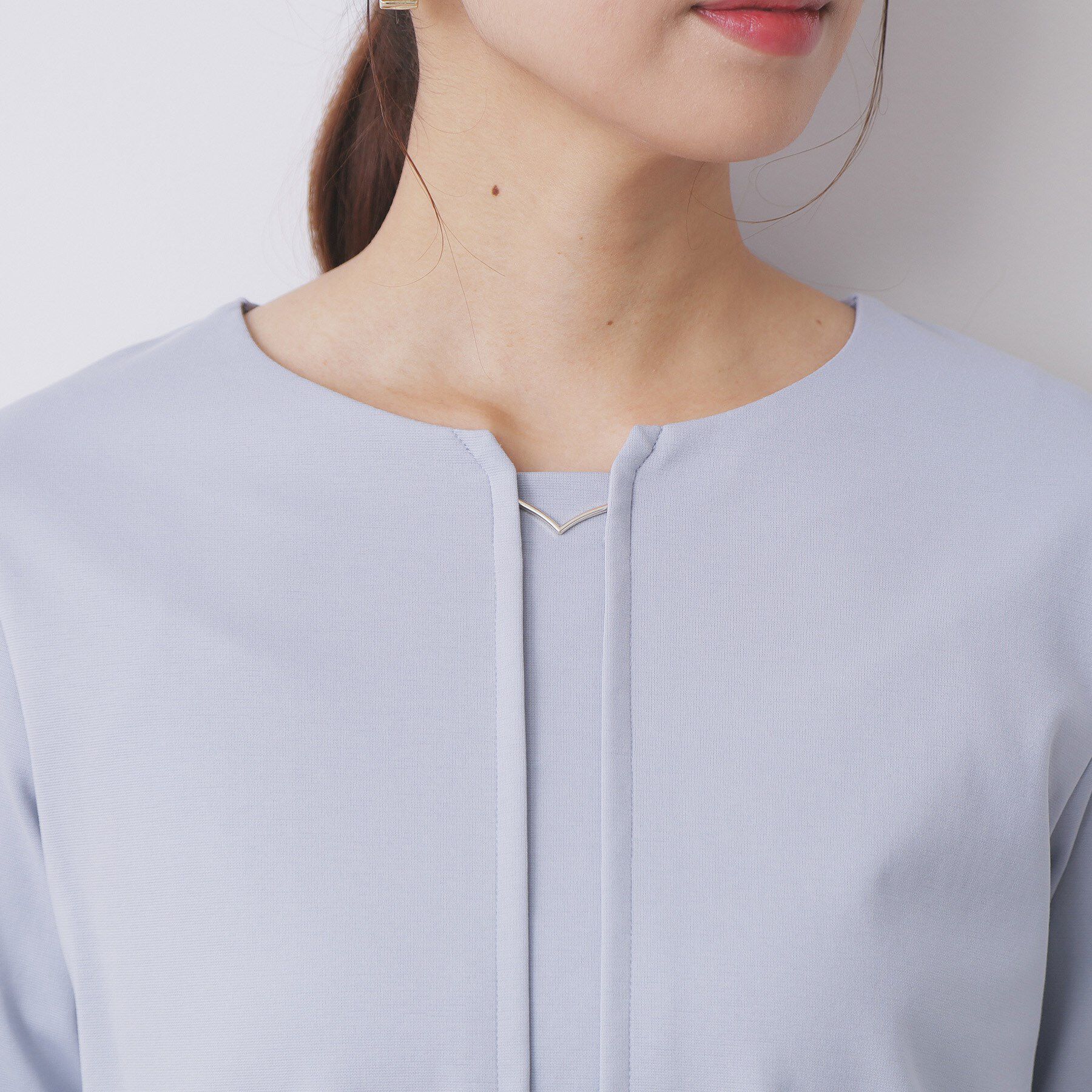 index「フロントタックモチーフポンチトップス【洗濯機OK】」|Tシャツ・カットソー|