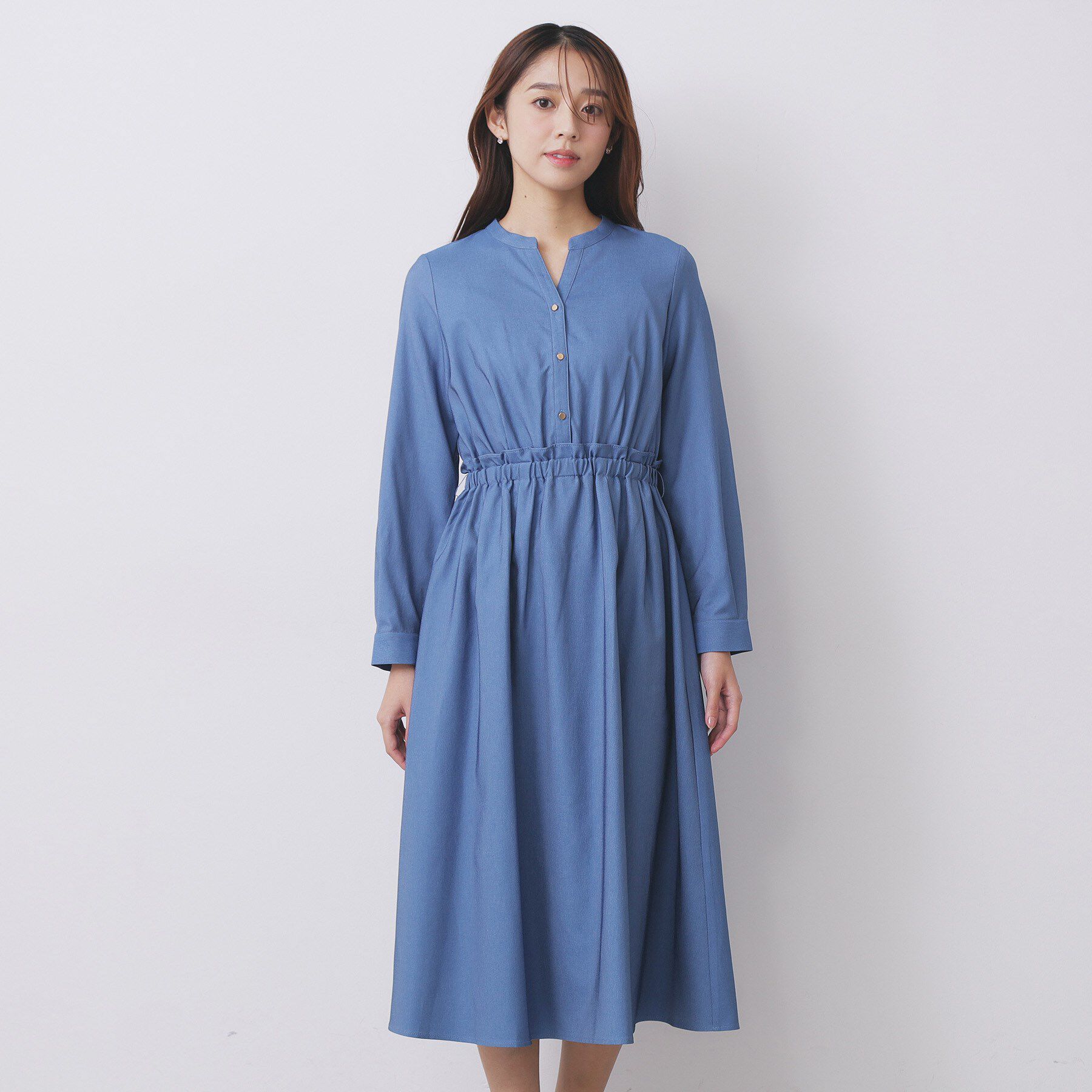 index「シャンブレーツイルドッキングフレアワンピース【洗濯機OK/イージーアイロン】」|ワンピース|