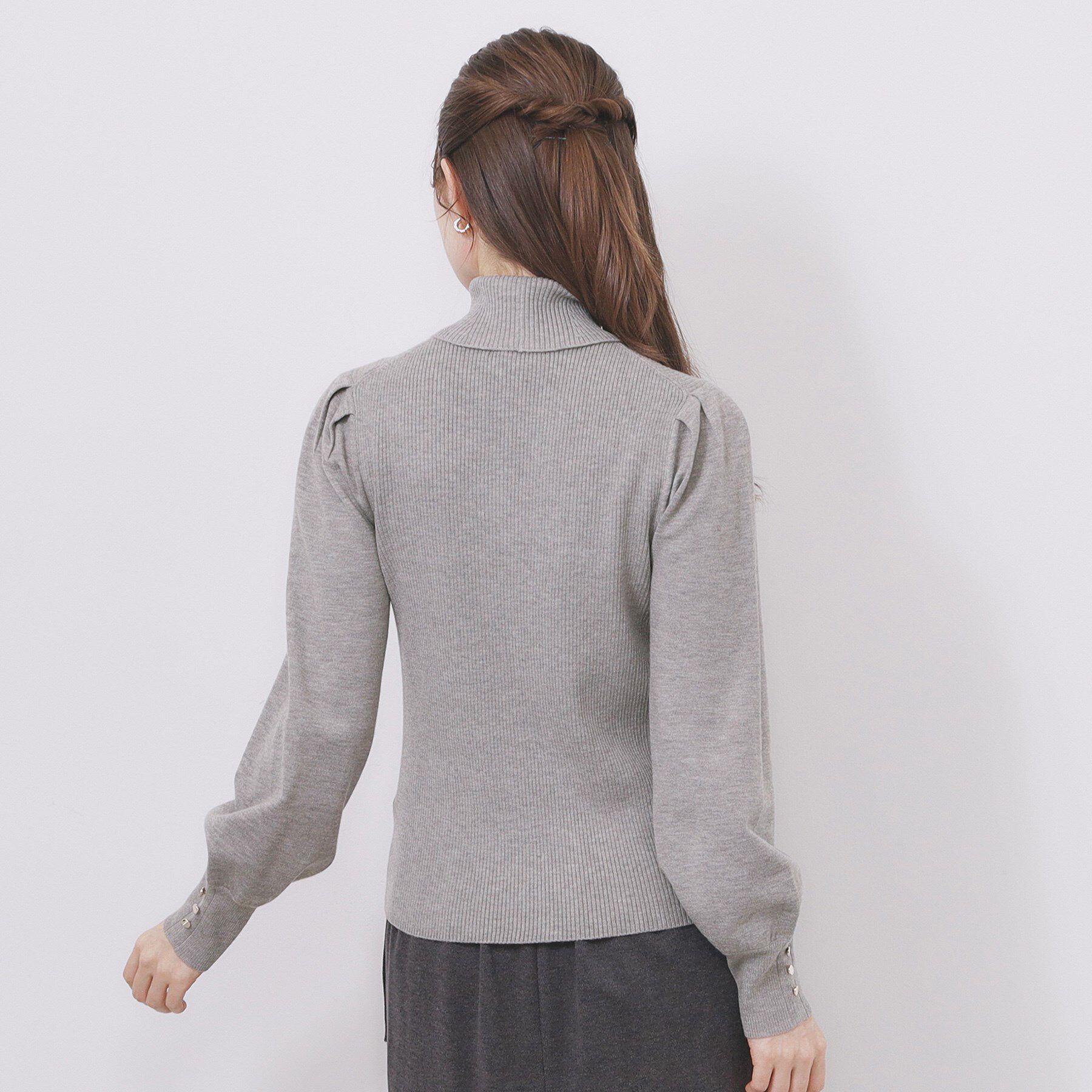 index「タートルネックタックパフスリーブニット【洗濯機OK】」|ニット・セーター|