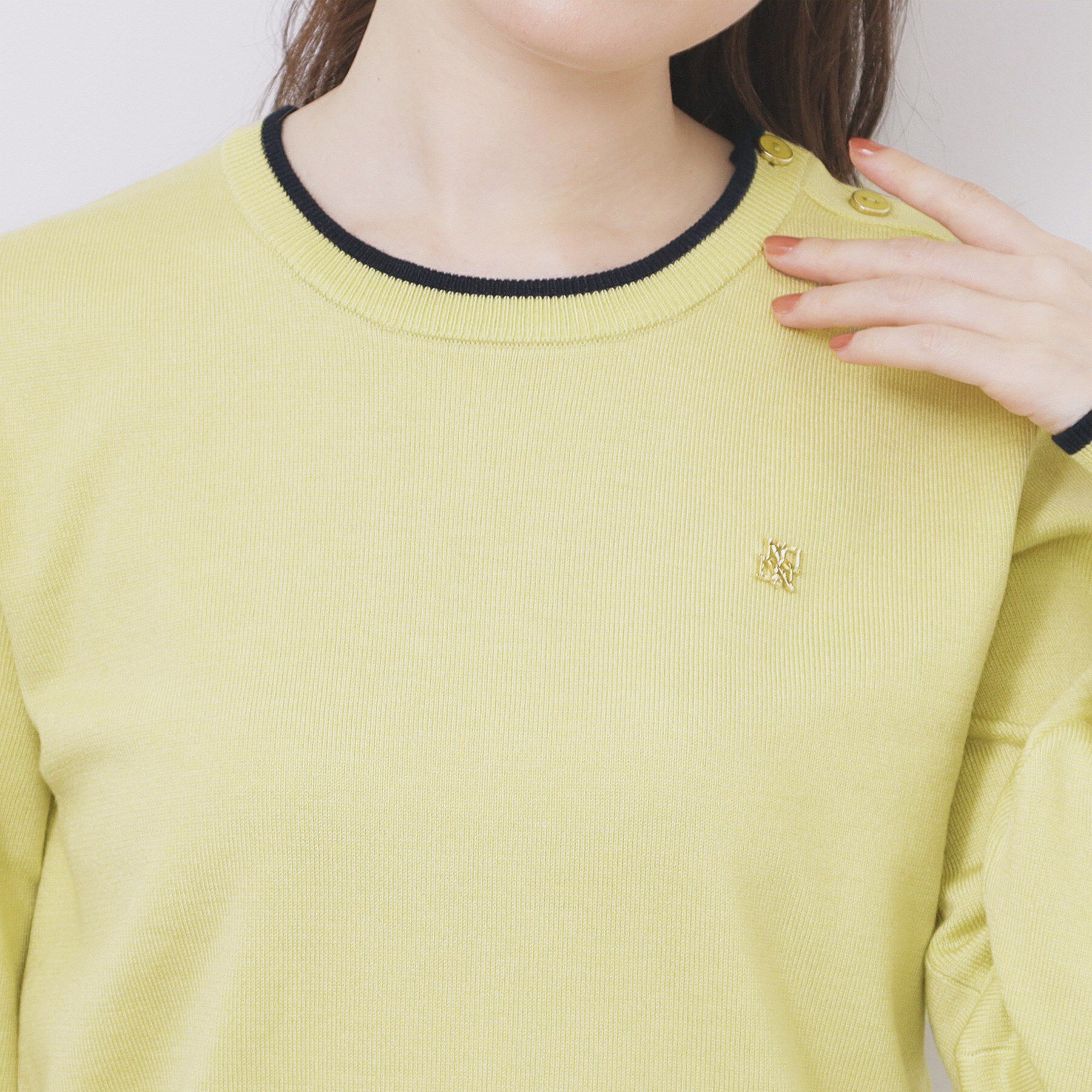 index「ゴールドパーツ付きバイカラークルーネックニット【洗濯機OK】」|ニット・セーター|