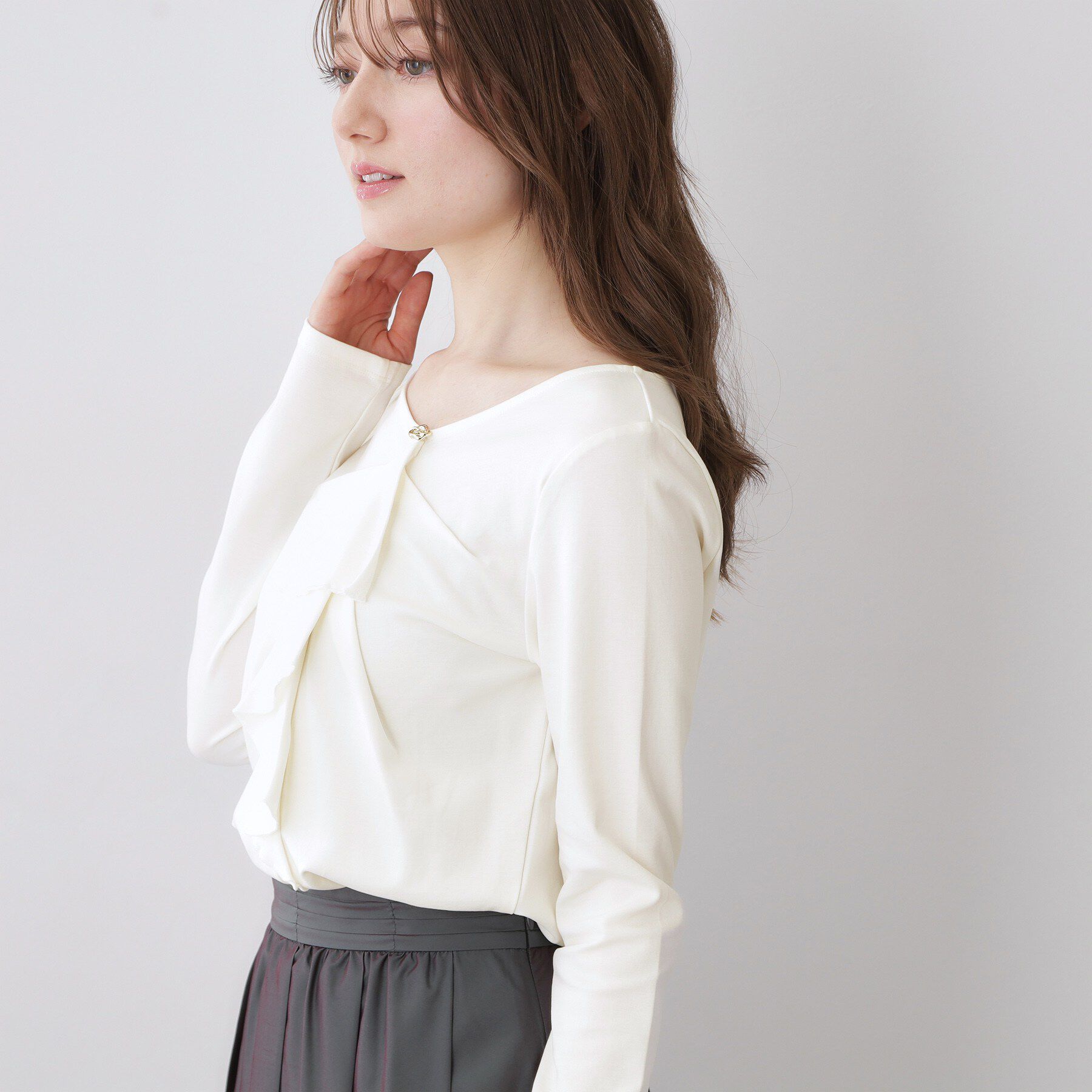 index「アシメラッフルフリルトップス【洗濯機OK】」|Tシャツ・カットソー|