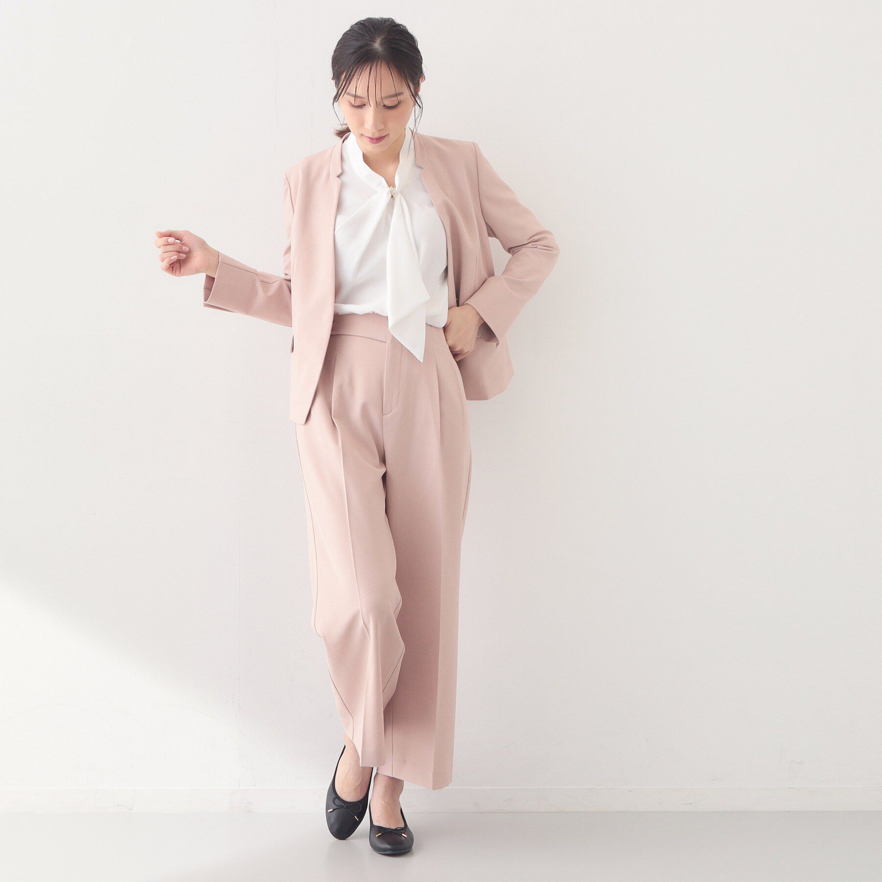 index「アシメドレープボウタイブラウス【洗濯機OK/イージーアイロン】」|シャツ・ブラウス|