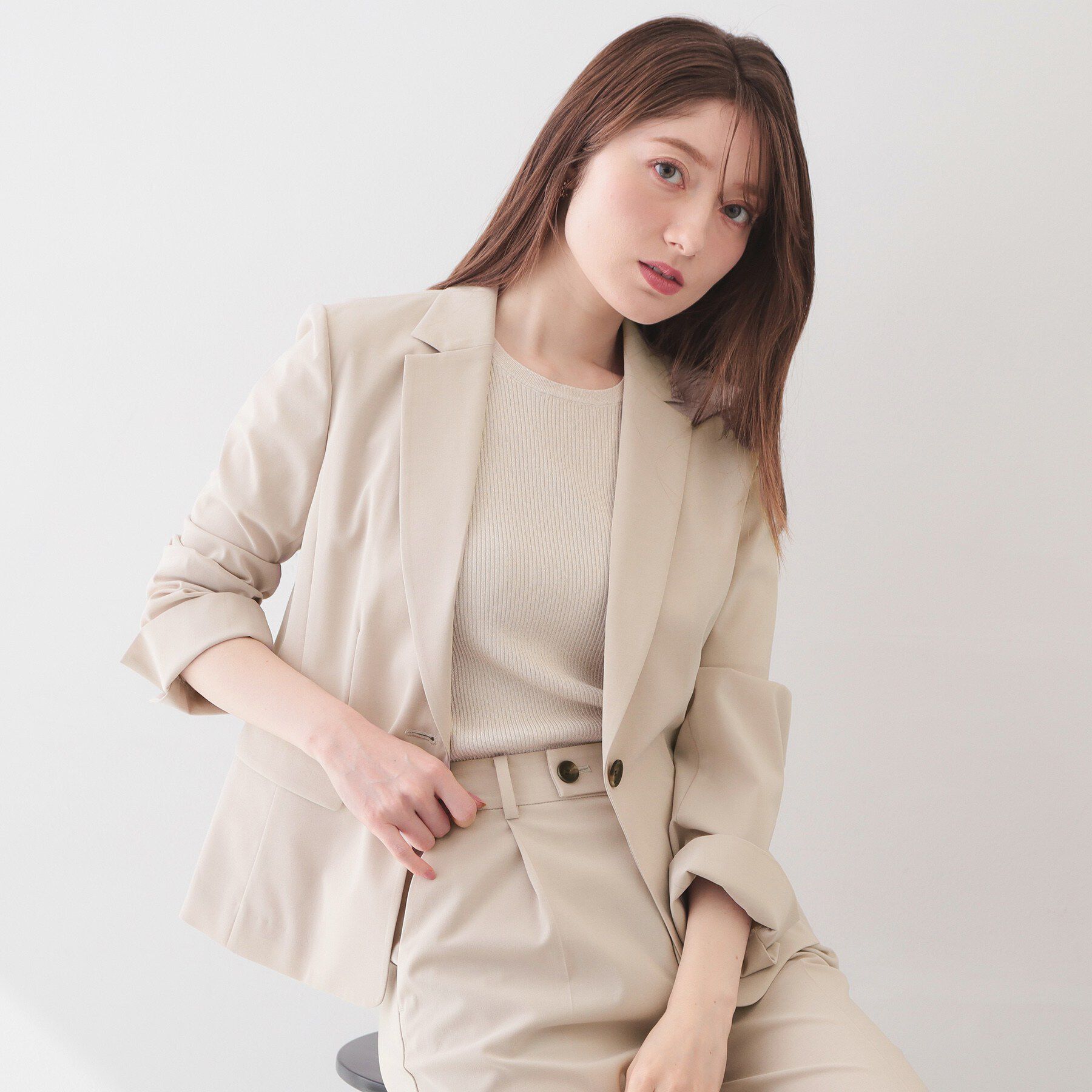 index「ストレッチテーラードジャケット/セットアップ対応可【洗濯機OK/接触冷感/吸水速乾/イージーアイロン」|テーラードジャケット|グレージュ(050)