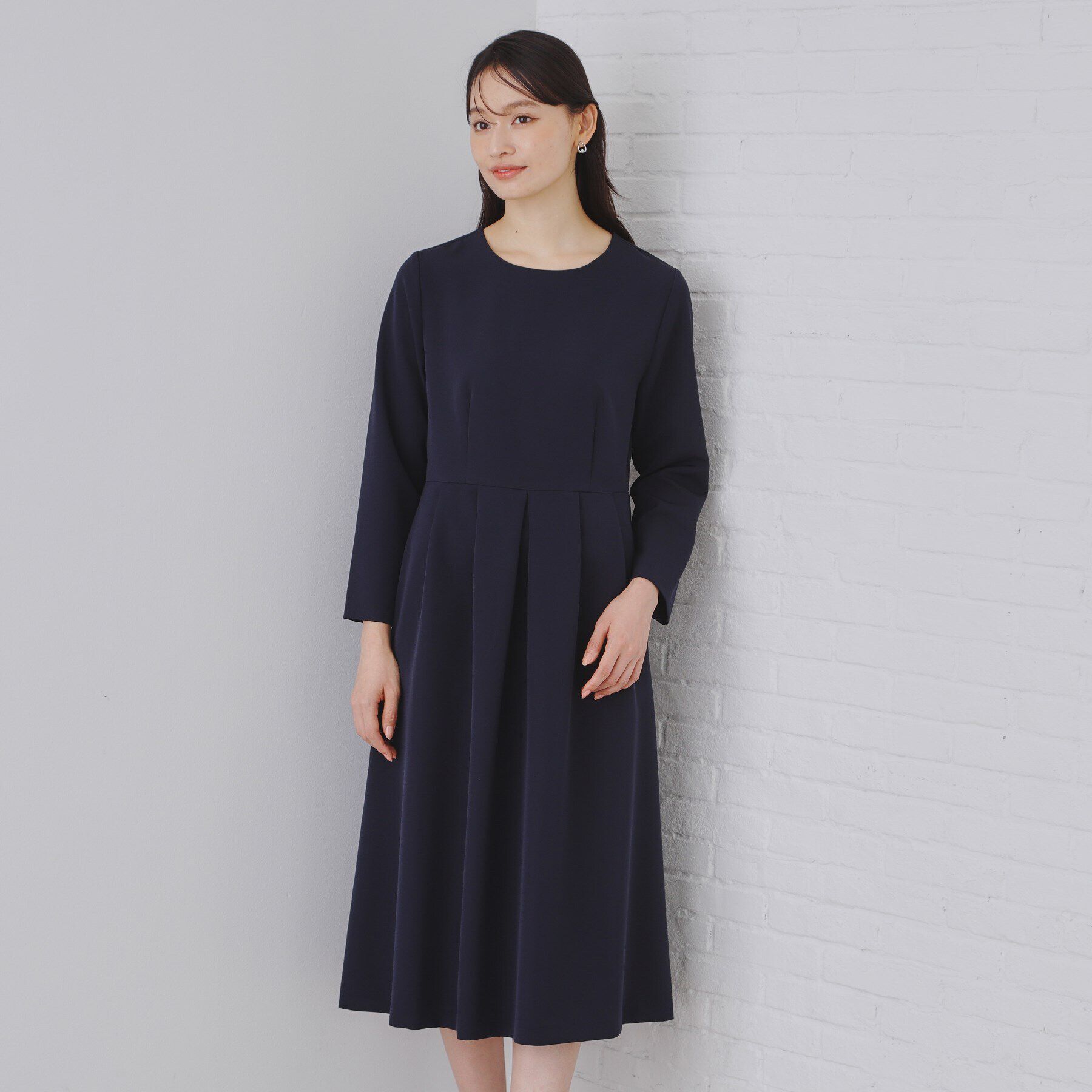 OPAQUE.CLIP「《通勤・セレモニー/セットアップ対応》タックフレアワンピース/ダブルクロス【洗濯機洗い可】」|ワンピース|