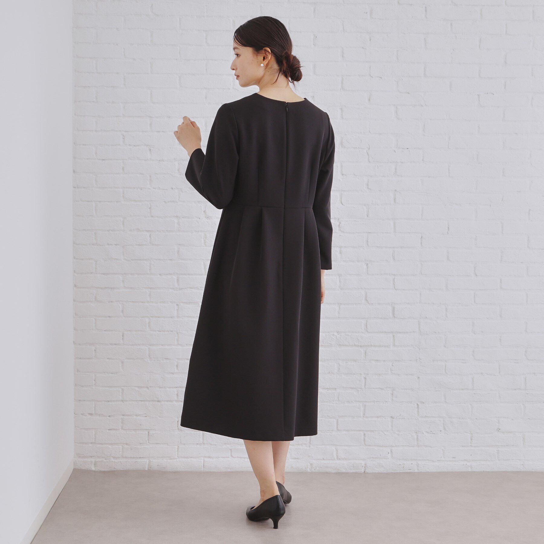 OPAQUE.CLIP「《通勤・セレモニー/セットアップ対応》タックフレアワンピース/ダブルクロス【洗濯機洗い可】」|ワンピース|