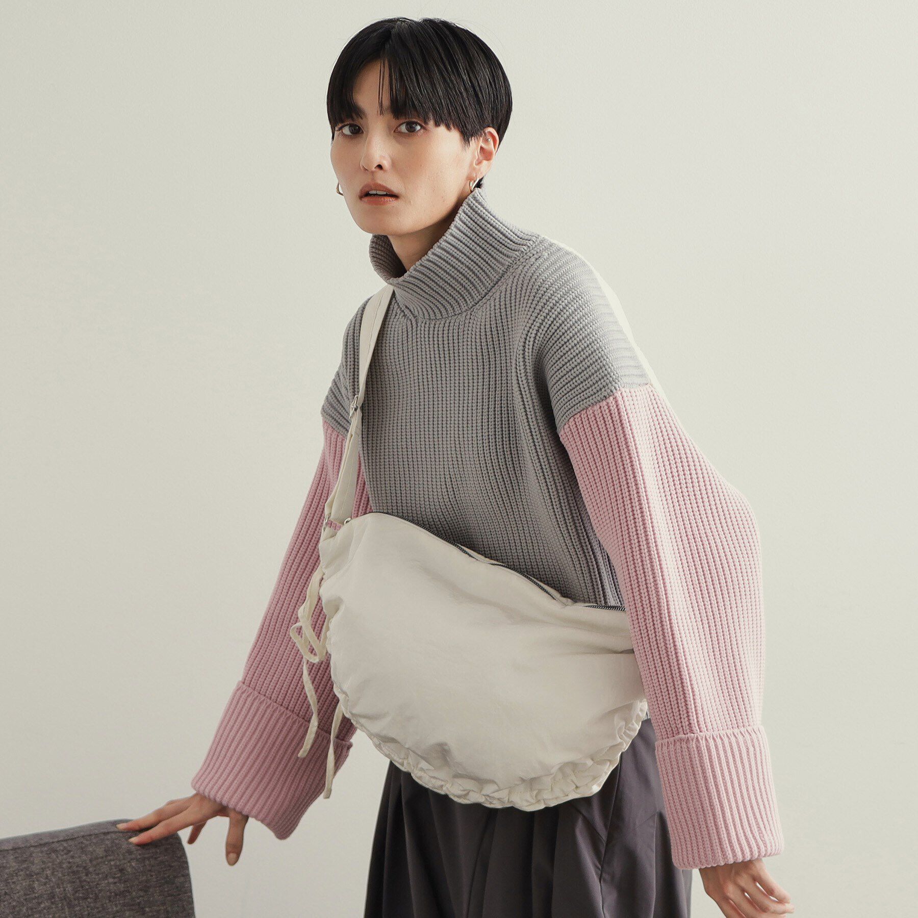 OPAQUE.CLIP「【2WAY/軽量】サイドドロストムーンミドルショルダー」|ショルダー・メッセンジャー|