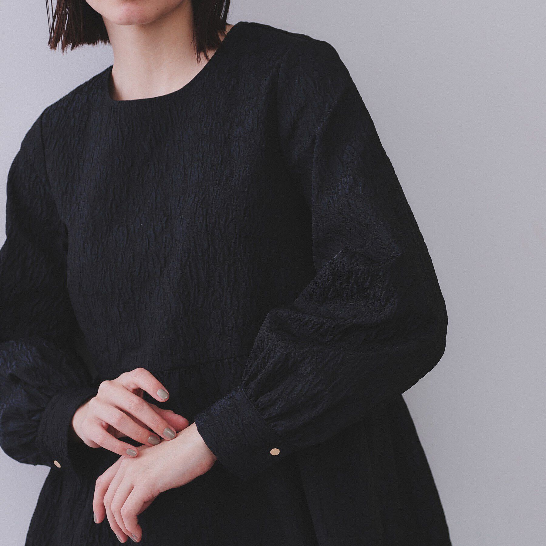 OPAQUE.CLIP「《通勤・セレモニー対応》ジャカードペプラムブラウス【洗濯機洗い可】」|シャツ・ブラウス|