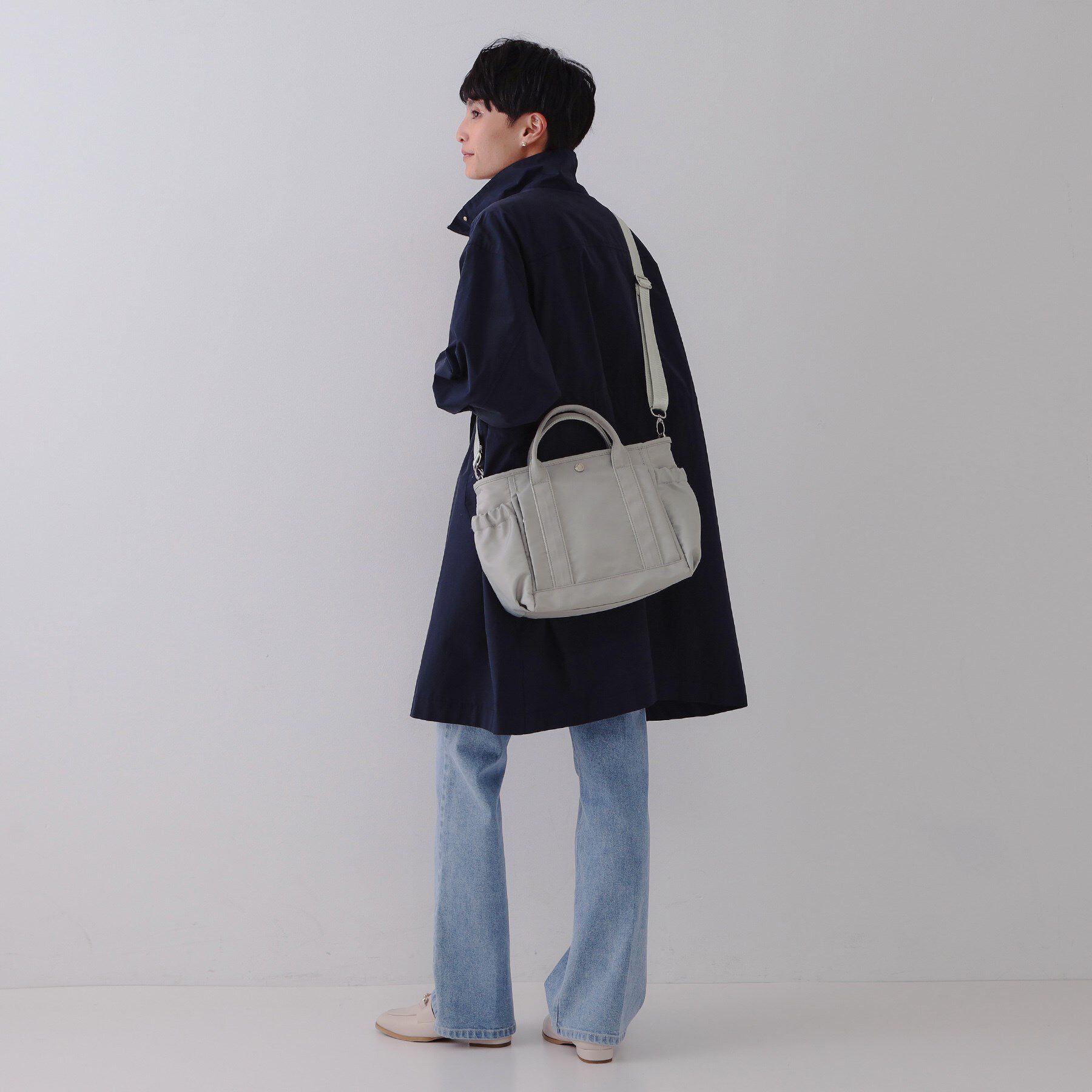 OPAQUE.CLIP「【軽量／撥水加工／2WAY】マルチポケットミドルトートバッグ」|トートバッグ|