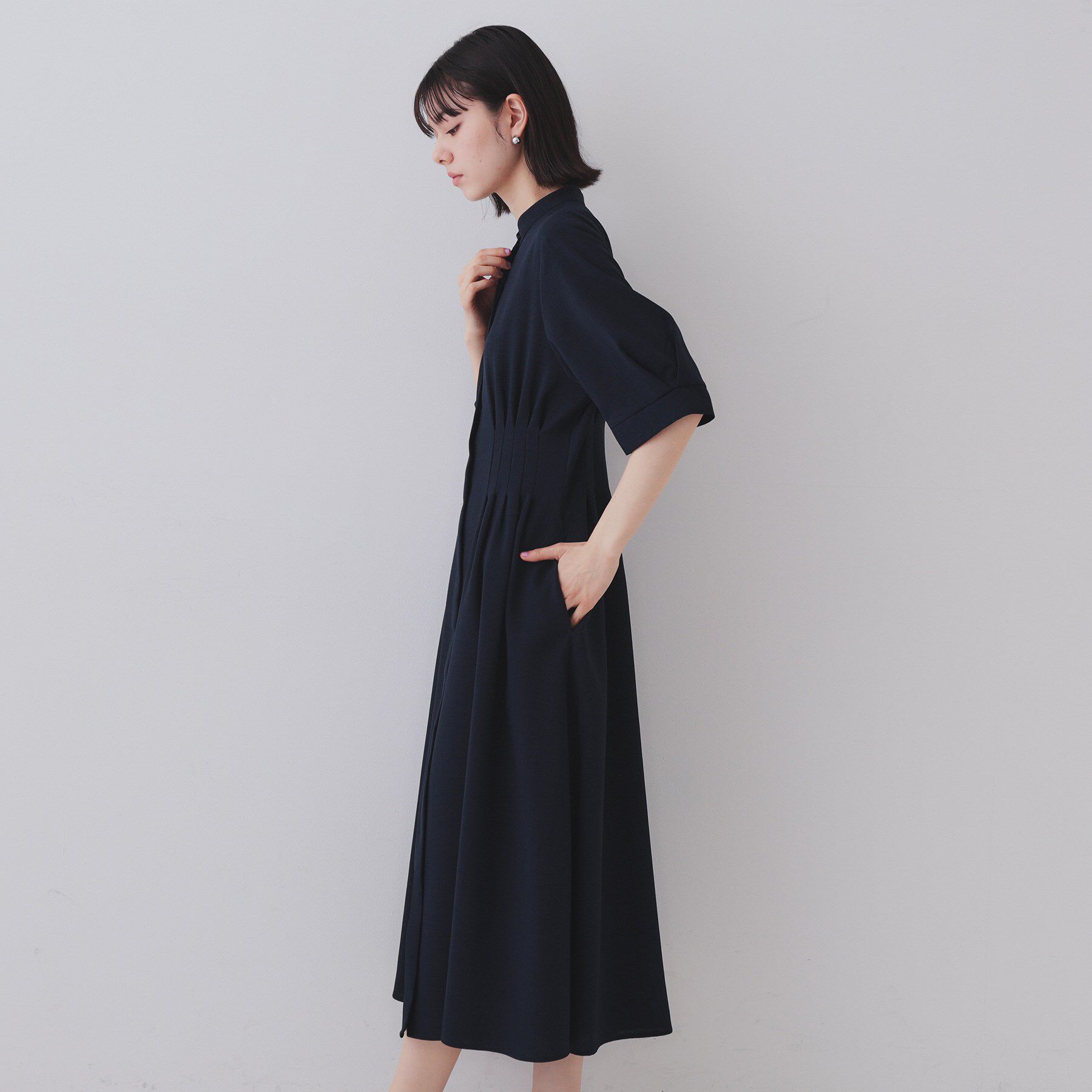 OPAQUE.CLIP「ピンタックフィット＆フレアワンピース【洗濯機洗い可】」|ワンピース|