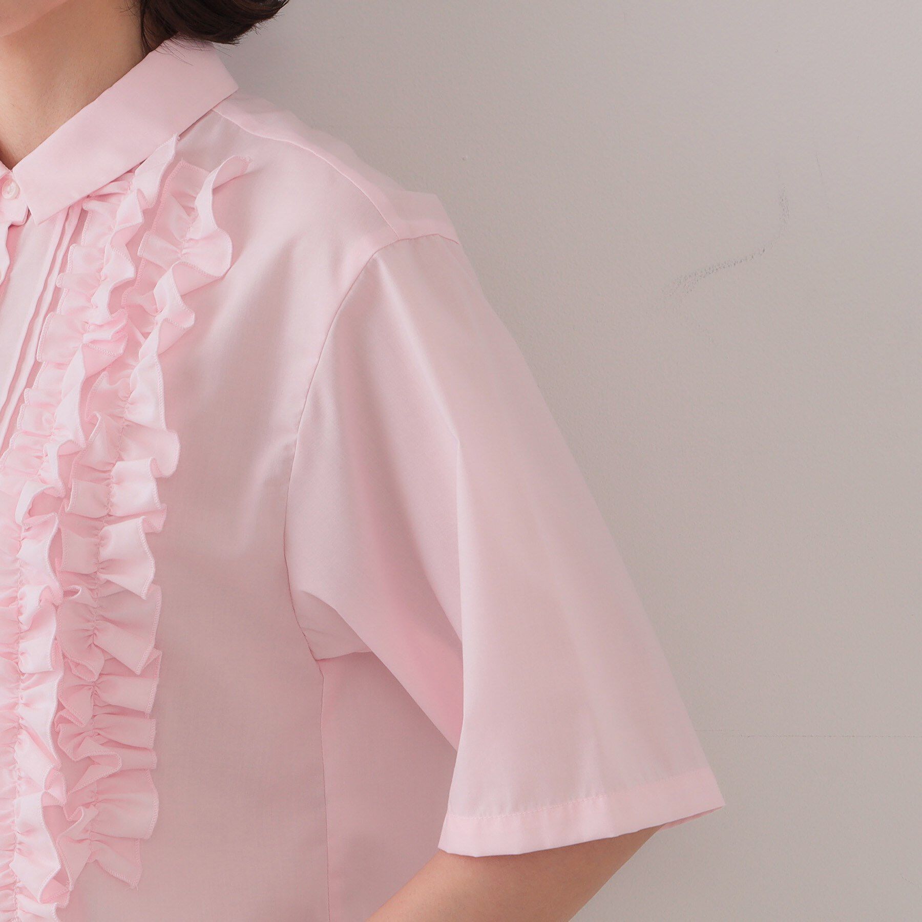 OPAQUE.CLIP「フリルショートシャツ【洗濯機洗い可】」|シャツ・ブラウス|