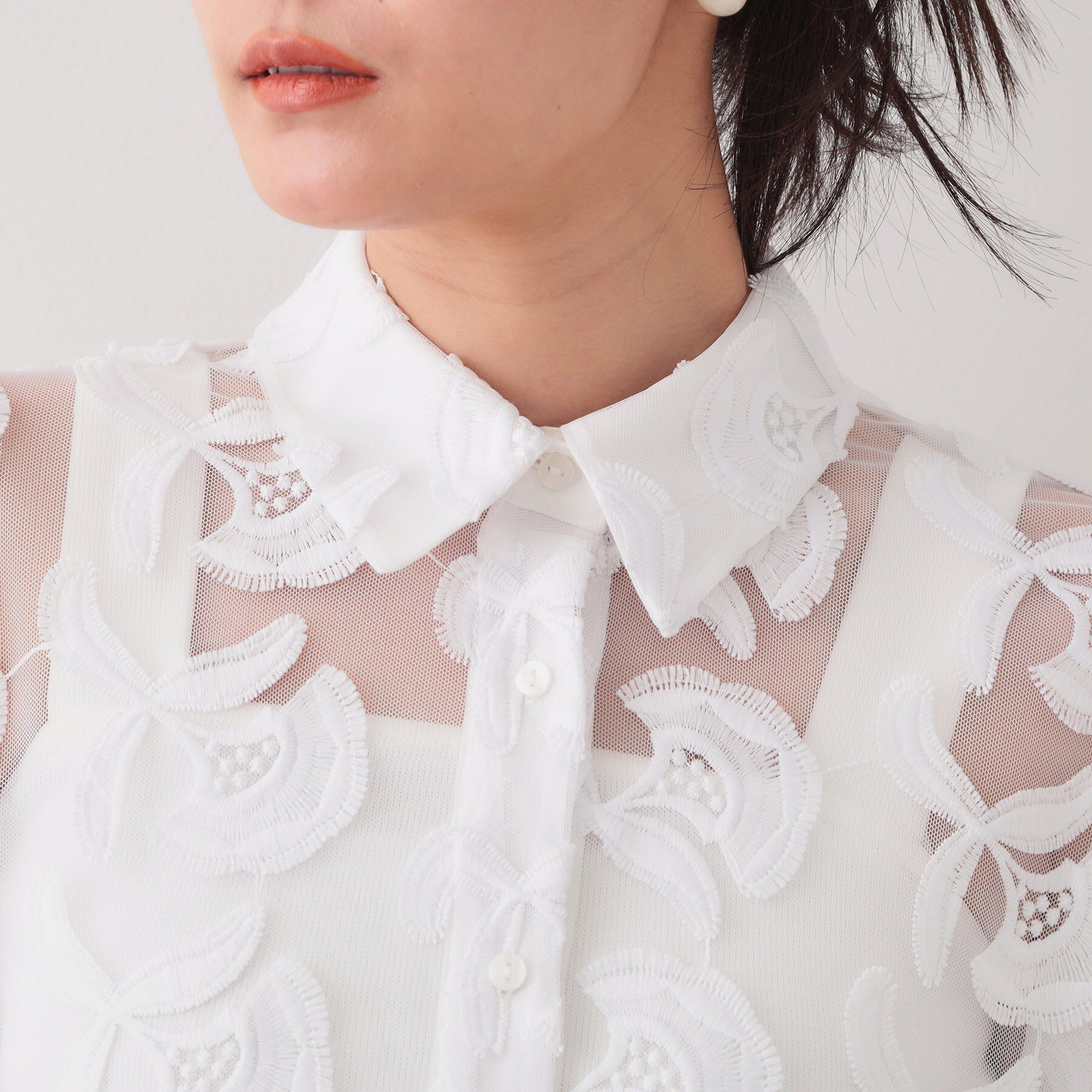 OPAQUE.CLIP「3Dフラワーレースシャツ【洗える】」|シャツ・ブラウス|
