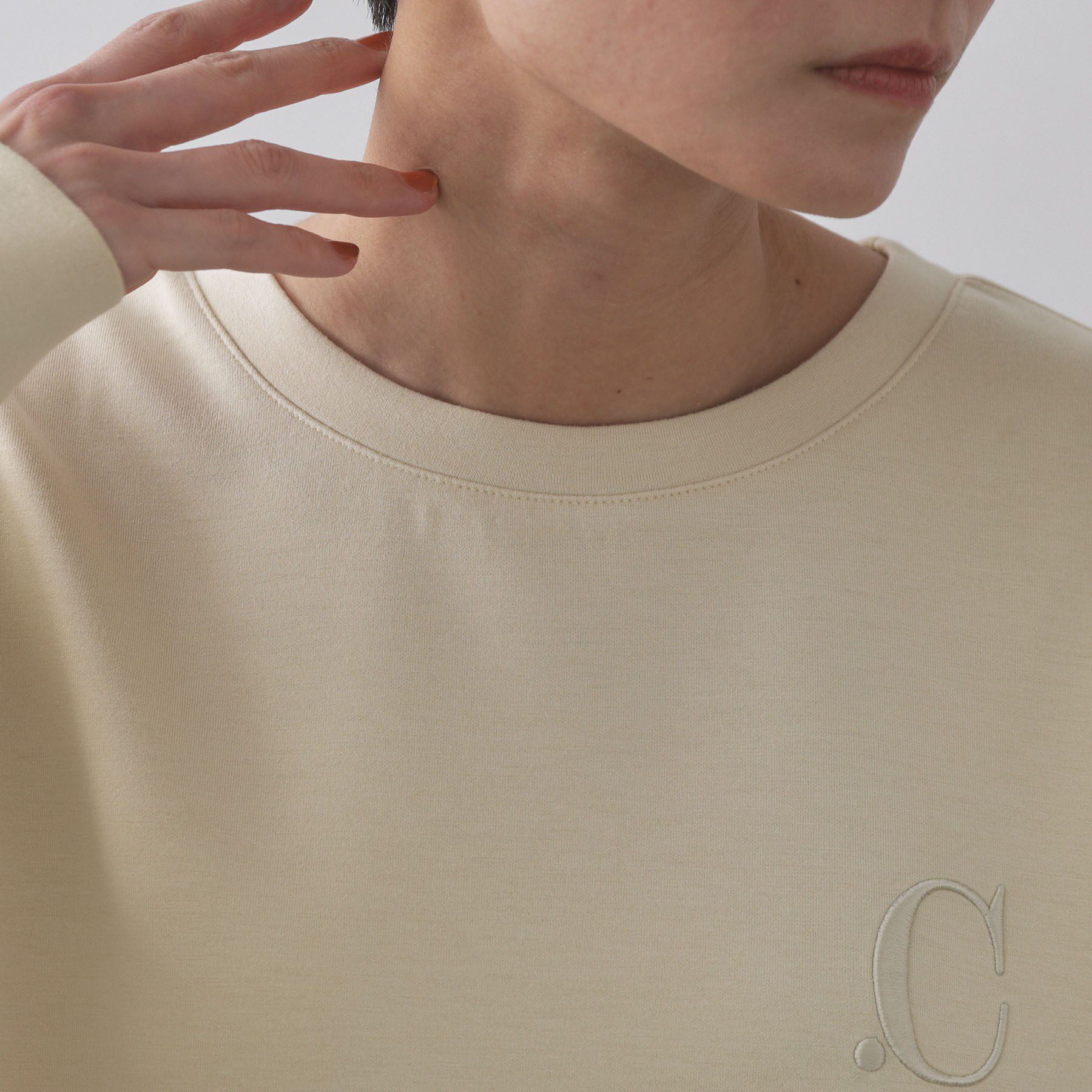 OPAQUE.CLIP「ワンポイント刺繍ダンボールトップス【UVケア/洗濯機洗い可】」|Tシャツ・カットソー|