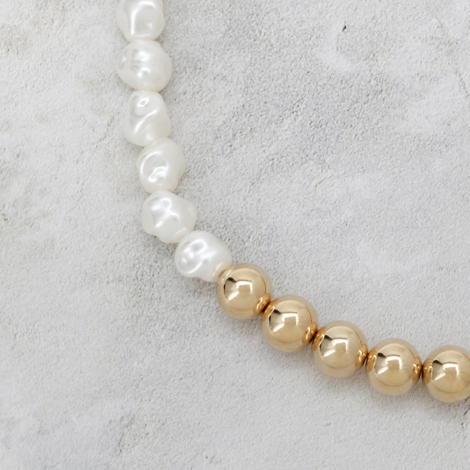 OPAQUE.CLIP「メタル&times;フェイクパール ショートネックレス」|ネックレス|