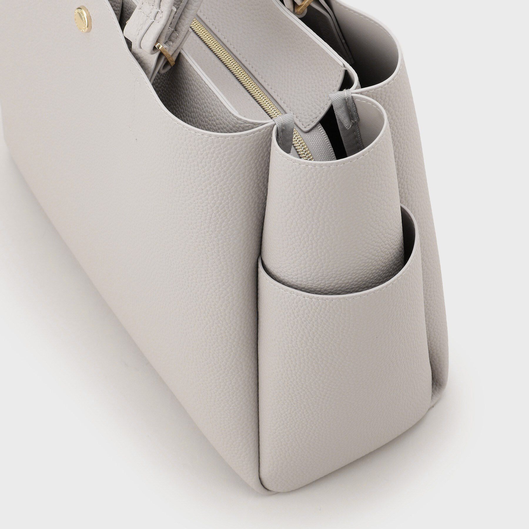 OPAQUE.CLIP「シュリンク合皮大容量トートバッグ【人間工学／軽量／A4サイズ対応／2WAY】」|トートバッグ|