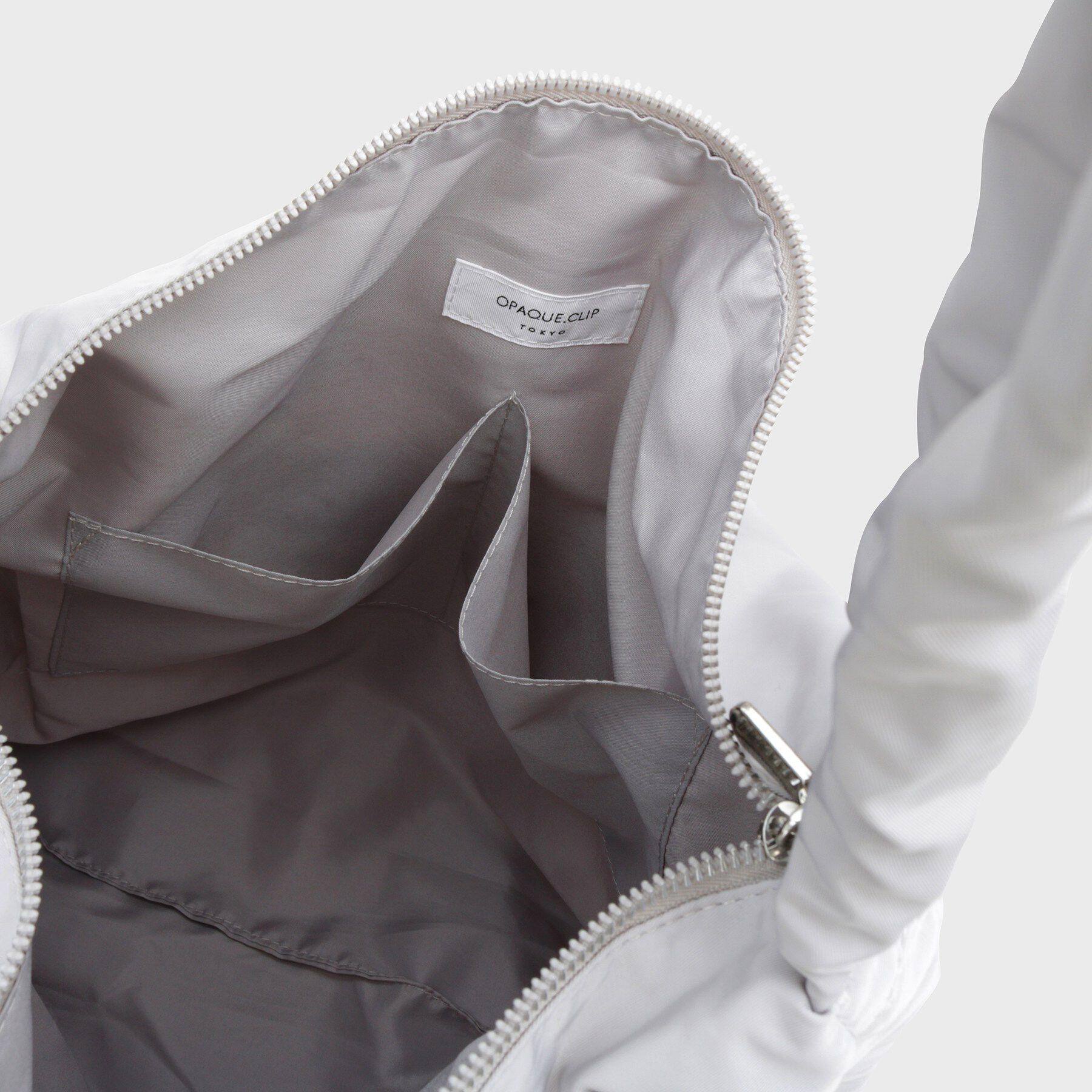 OPAQUE.CLIP「ドロストフリルハンドルA4ショルダー」|ショルダー・メッセンジャー|