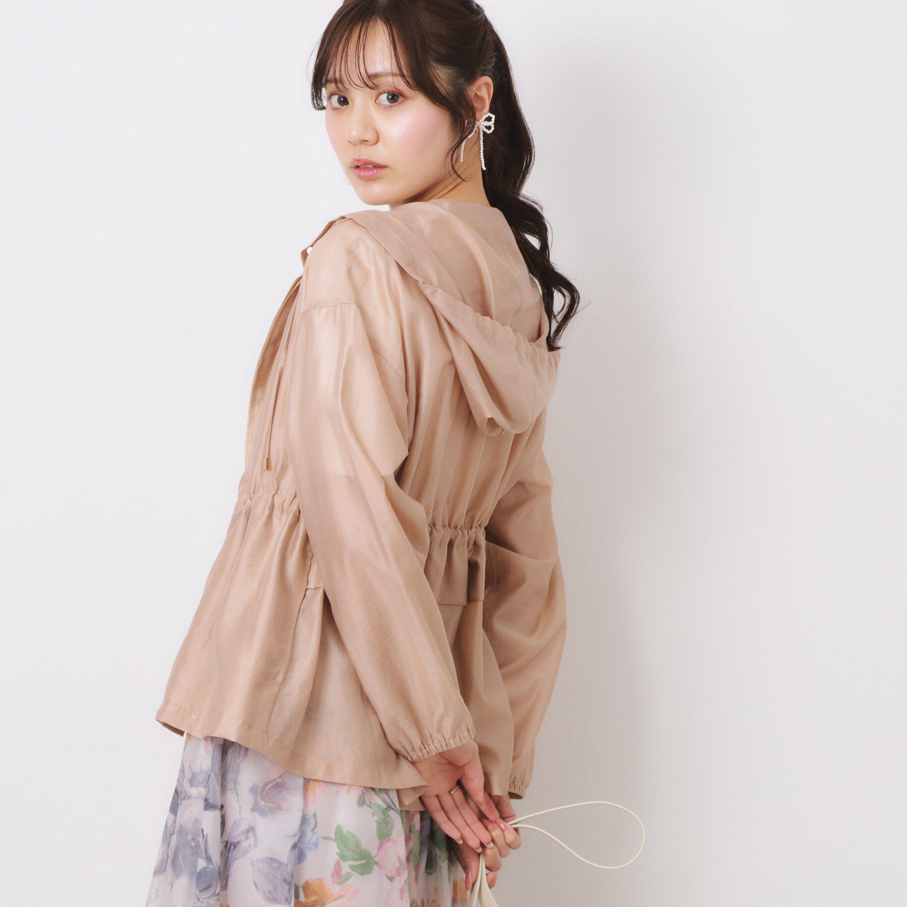 Couture broach「【オシャレな透け感・ペプラム】愛されシアーマンパ」|ブルゾン・スタジャン|