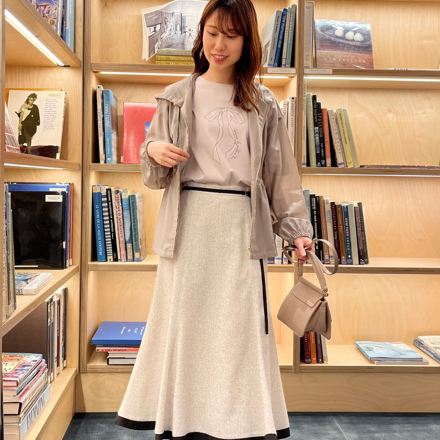 Couture broach「【オシャレな透け感・ペプラム】愛されシアーマンパ」|ブルゾン・スタジャン|