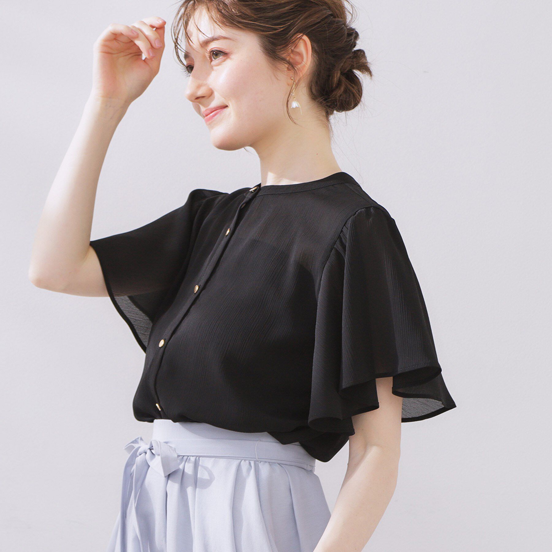 Couture broach「【キレイめ・通勤】前後2WAY楊柳フレアー袖ブラウス」|シャツ・ブラウス|