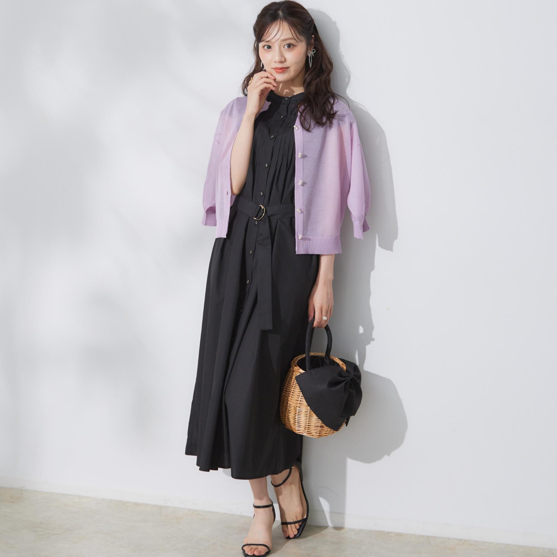 Couture broach「【前後2WAY・二の腕カバー】ダブルパール調釦5分袖シアーカーディガントップス」|カーディガン|