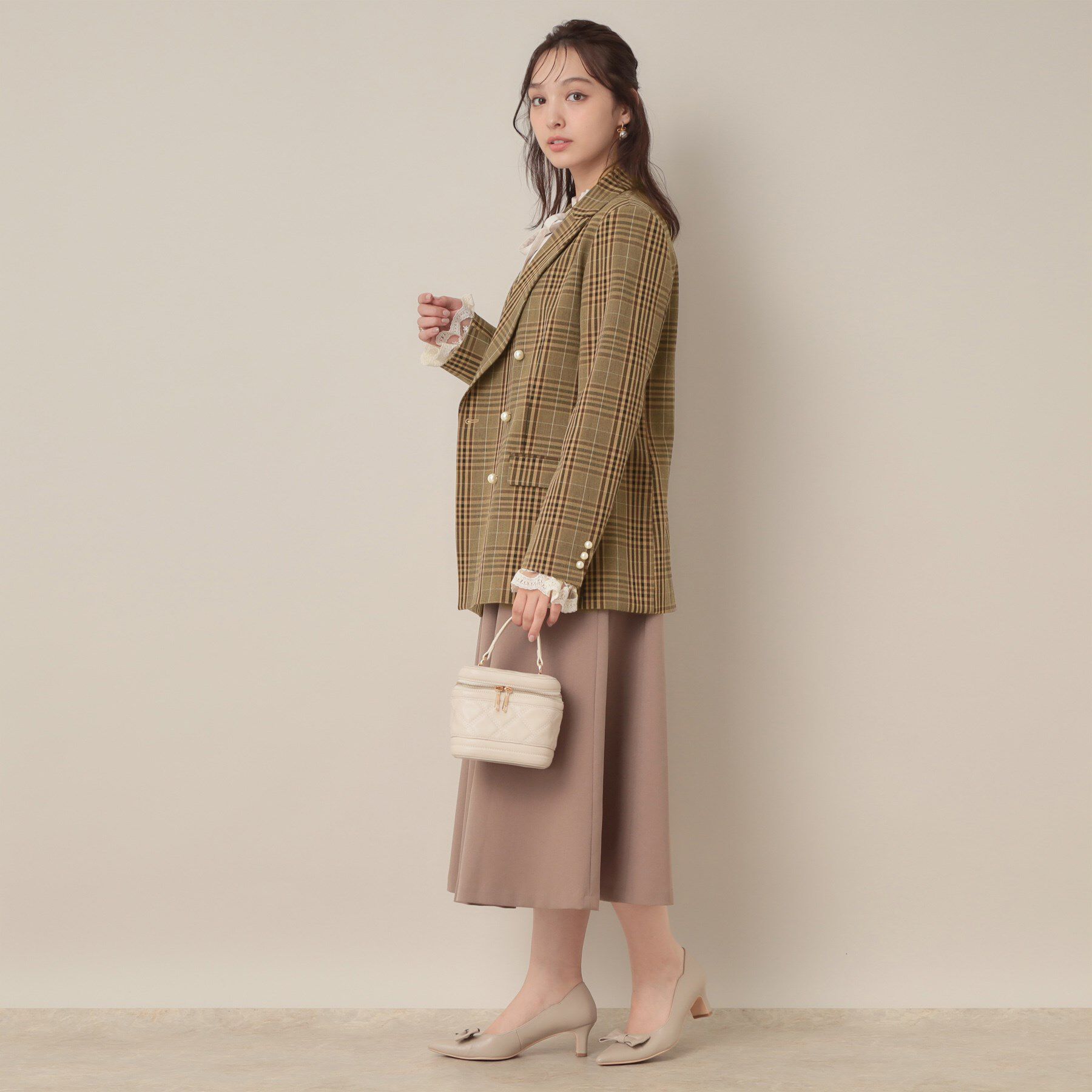 Couture broach「【高見え・きれいめ・通勤】レースカフス パール調釦テーラードジャケット」|テーラードジャケット|