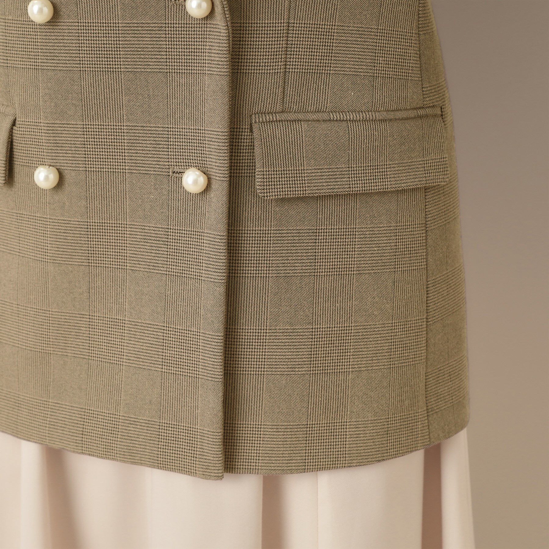 Couture broach「【高見え・きれいめ・通勤】レースカフス パール調釦テーラードジャケット」|テーラードジャケット|