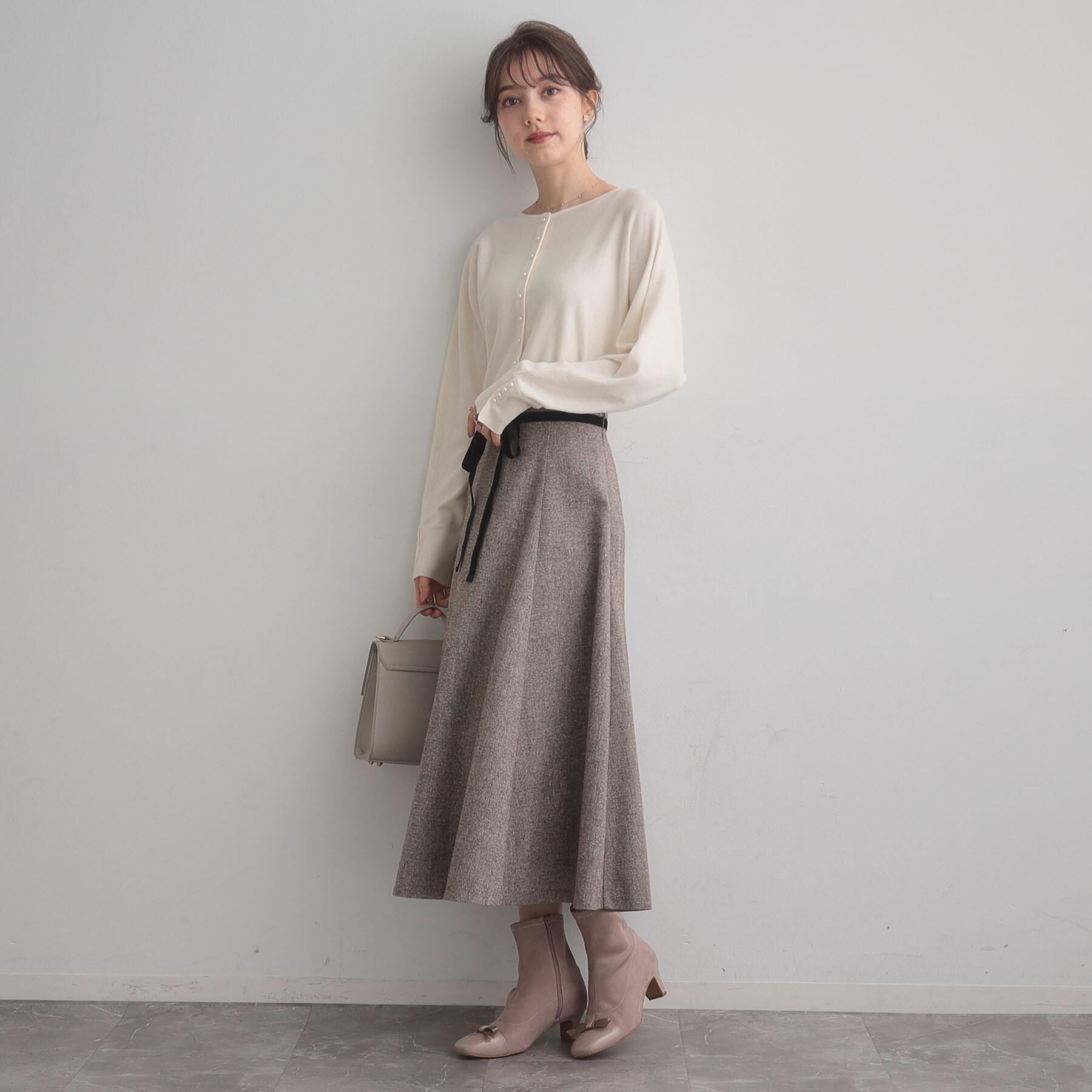 Couture broach「【大人上品・通勤・前後2WAY】バックパール調ドルマンニット」|ニット・セーター|