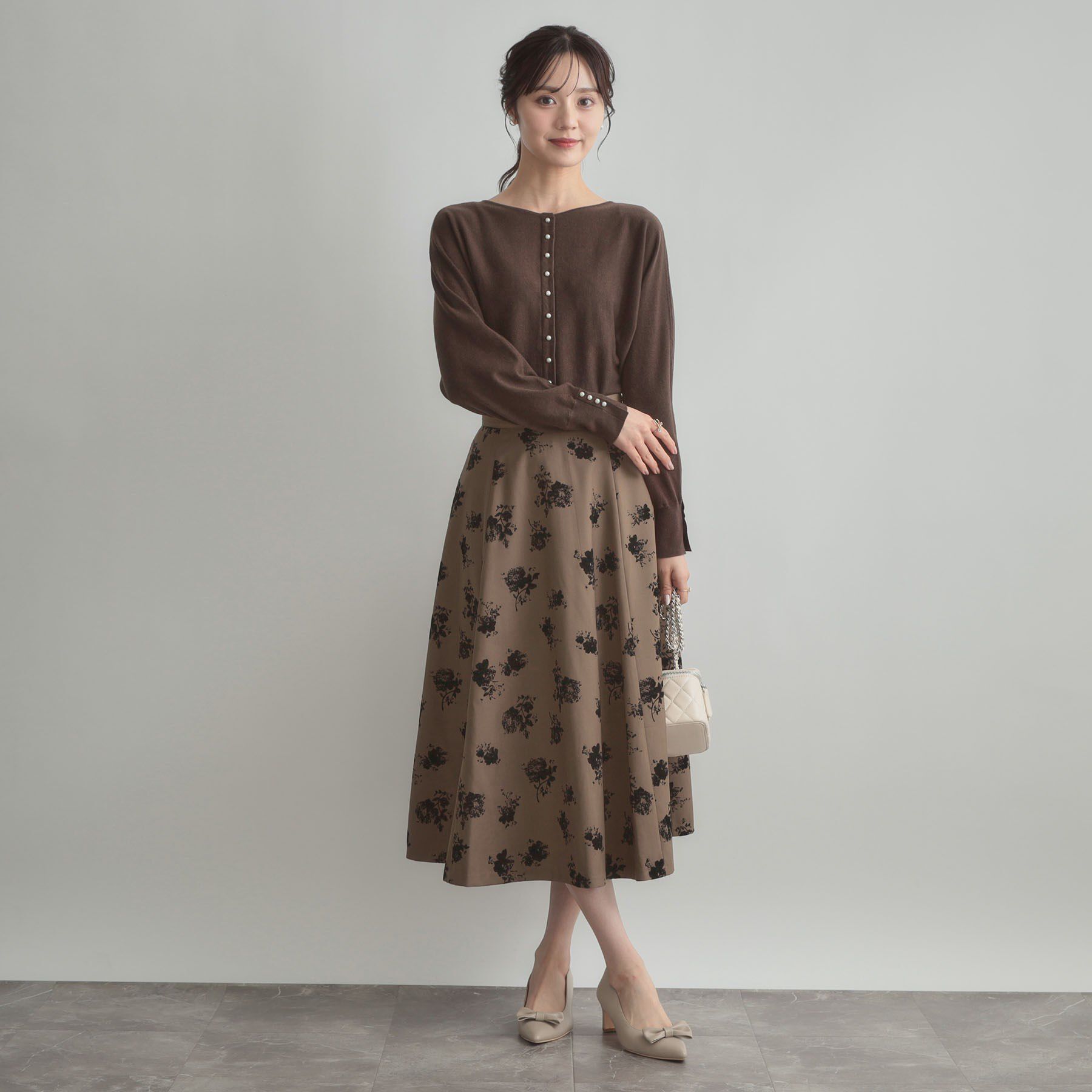 Couture broach「【大人上品・通勤・前後2WAY】バックパール調ドルマンニット」|ニット・セーター|