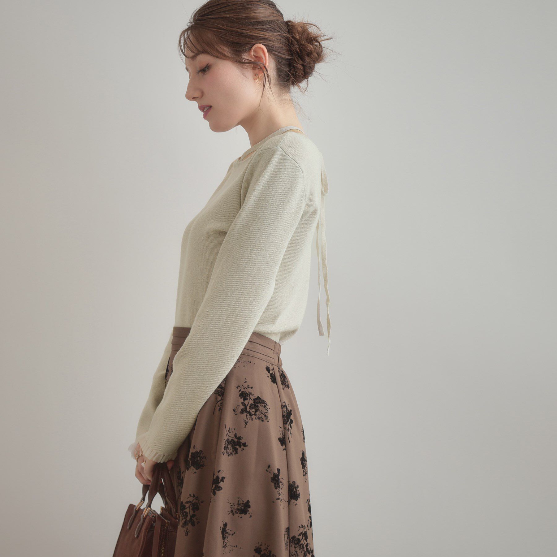 Couture broach「【大人可愛い・リボン取り外し可】前後2WAYラメリブ シアープチフリルニット」|ニット・セーター|