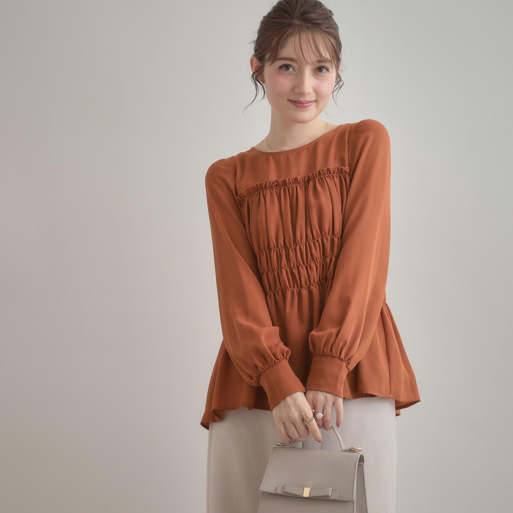 Couture broach「【マシンウォッシャブル・きれいめ・通勤】シャーリングチュニックブラウス」|シャツ・ブラウス|