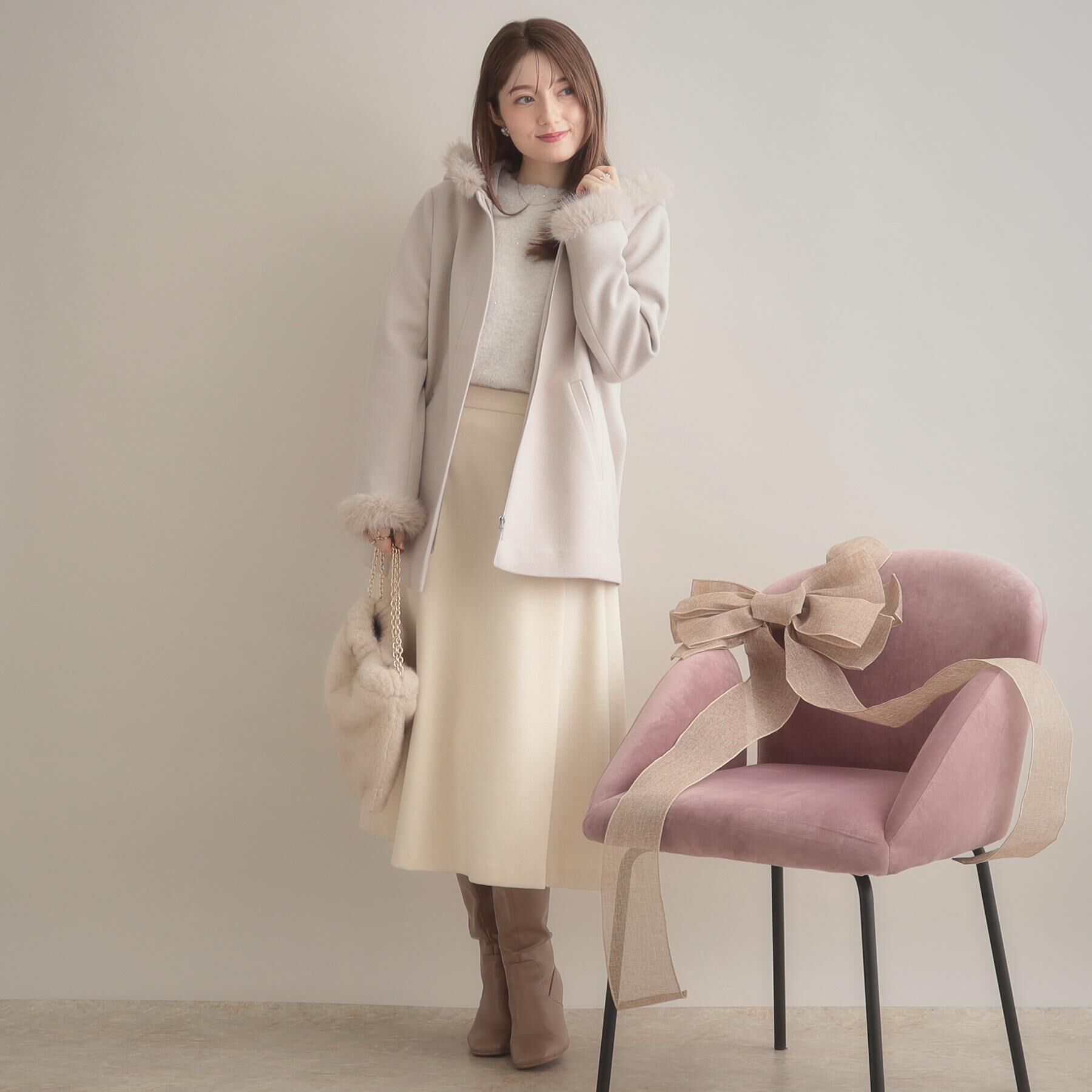 Couture broach「【大人可愛い・フード取り外し可能】フードフェイクファー ハーフ丈コート」|その他|